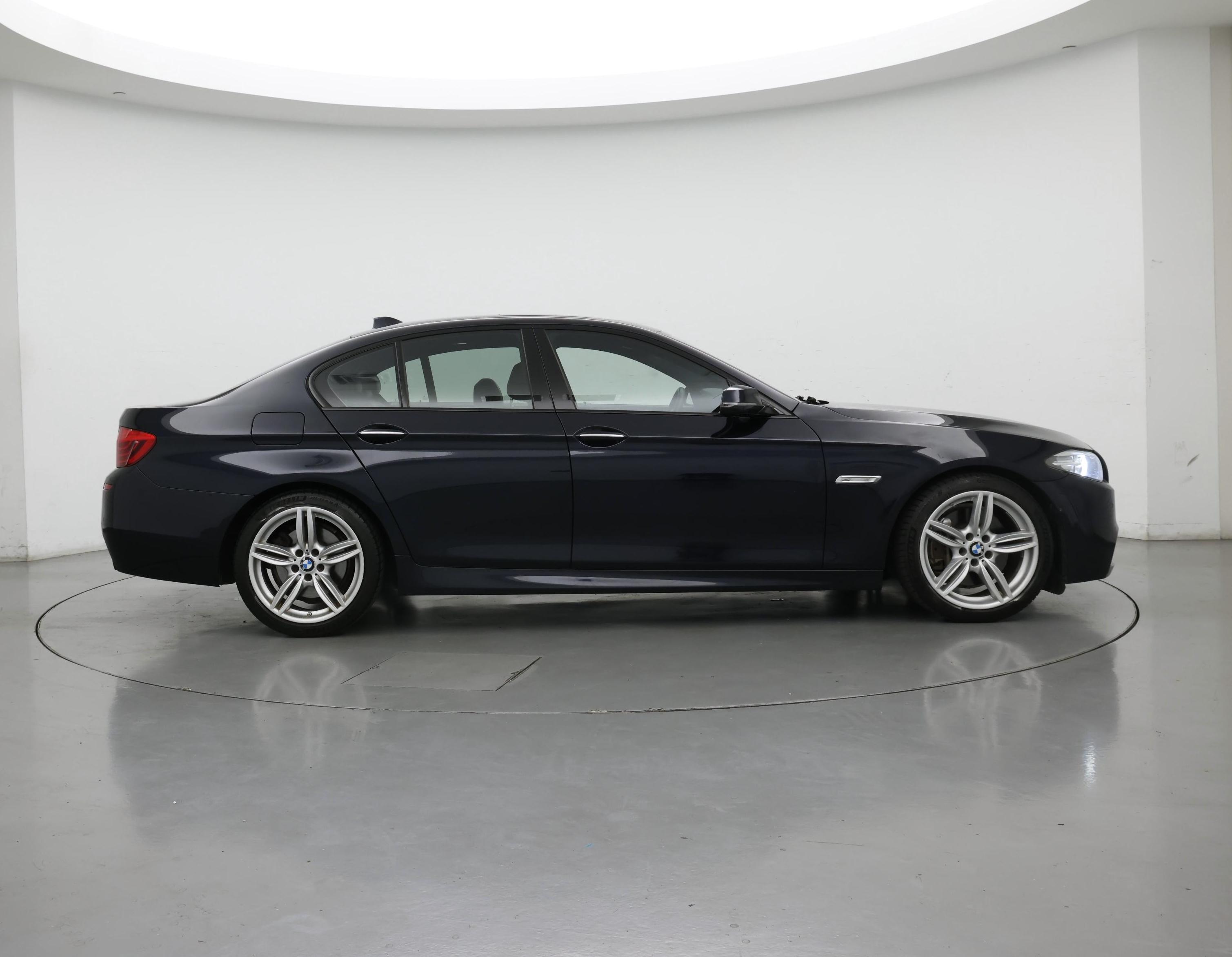 Thumbnail: 2016 BMW 5 Series - 7