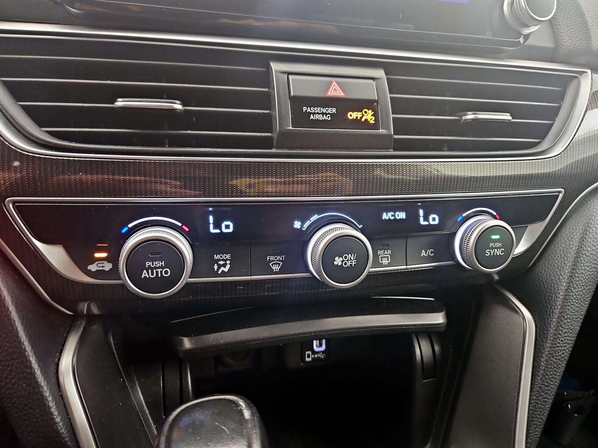 Thumbnail: 2019 Honda Accord - 14