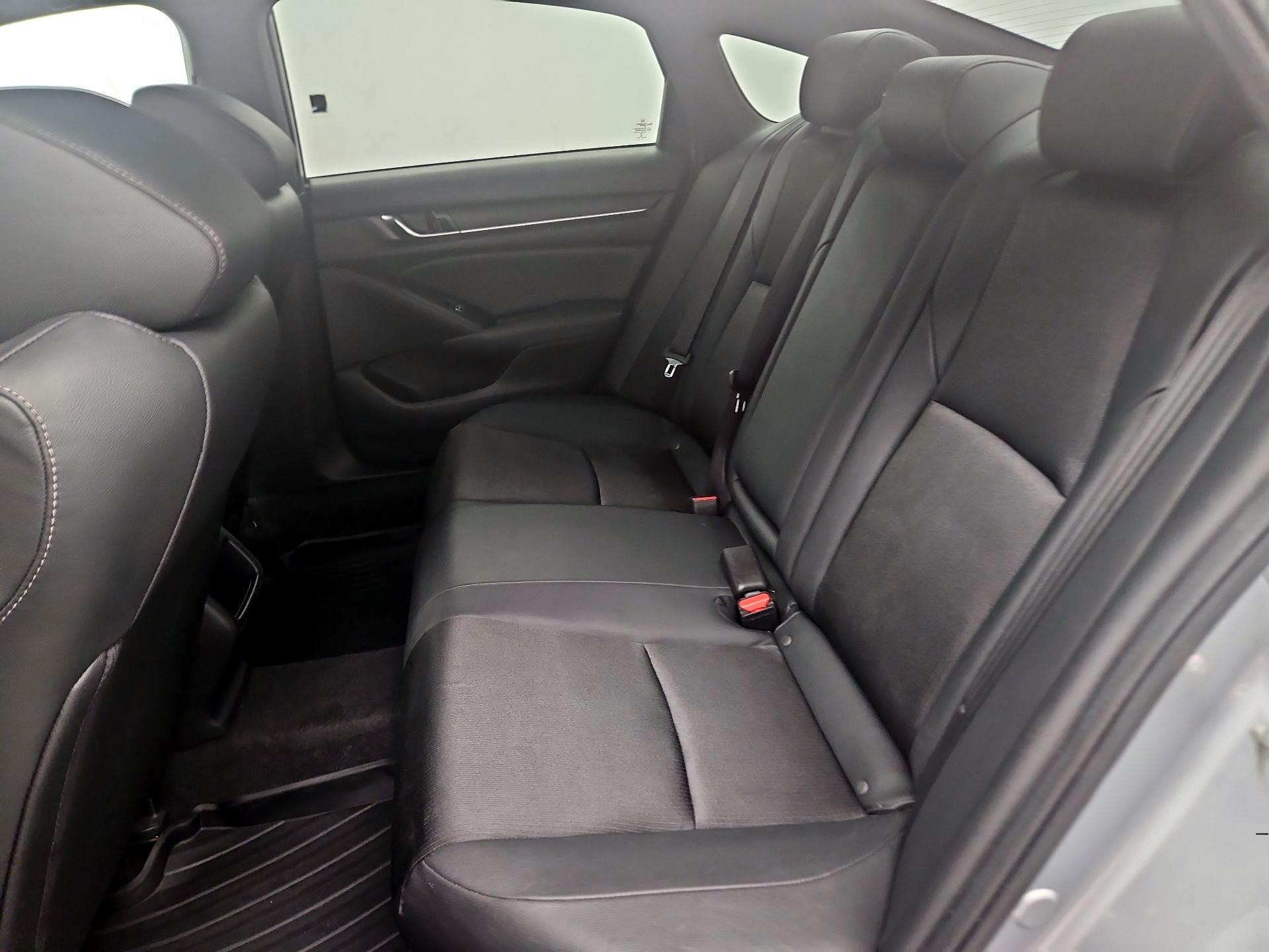 Thumbnail: 2019 Honda Accord - 17