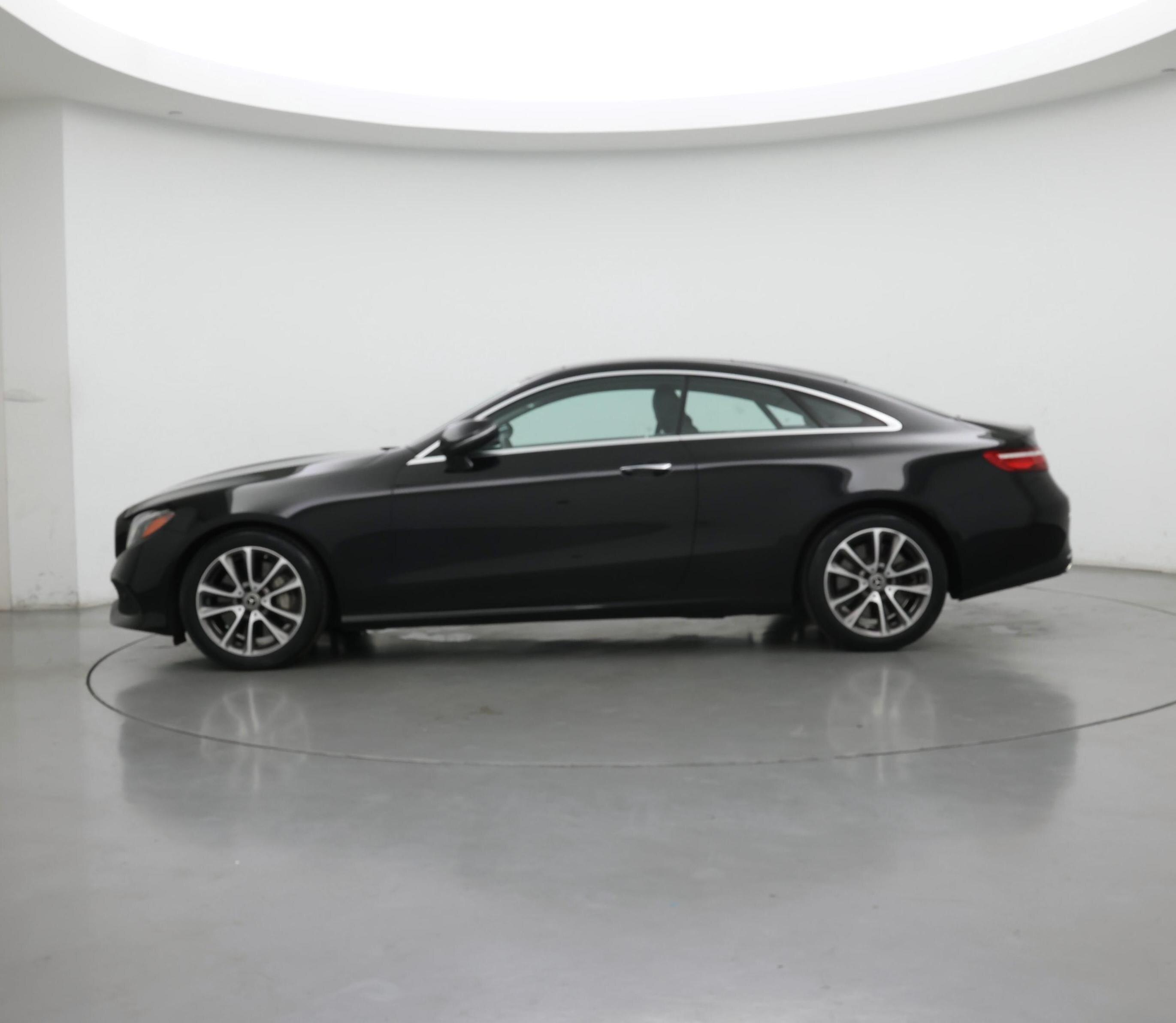 Thumbnail: 2018 Mercedes-Benz E-Class - 3