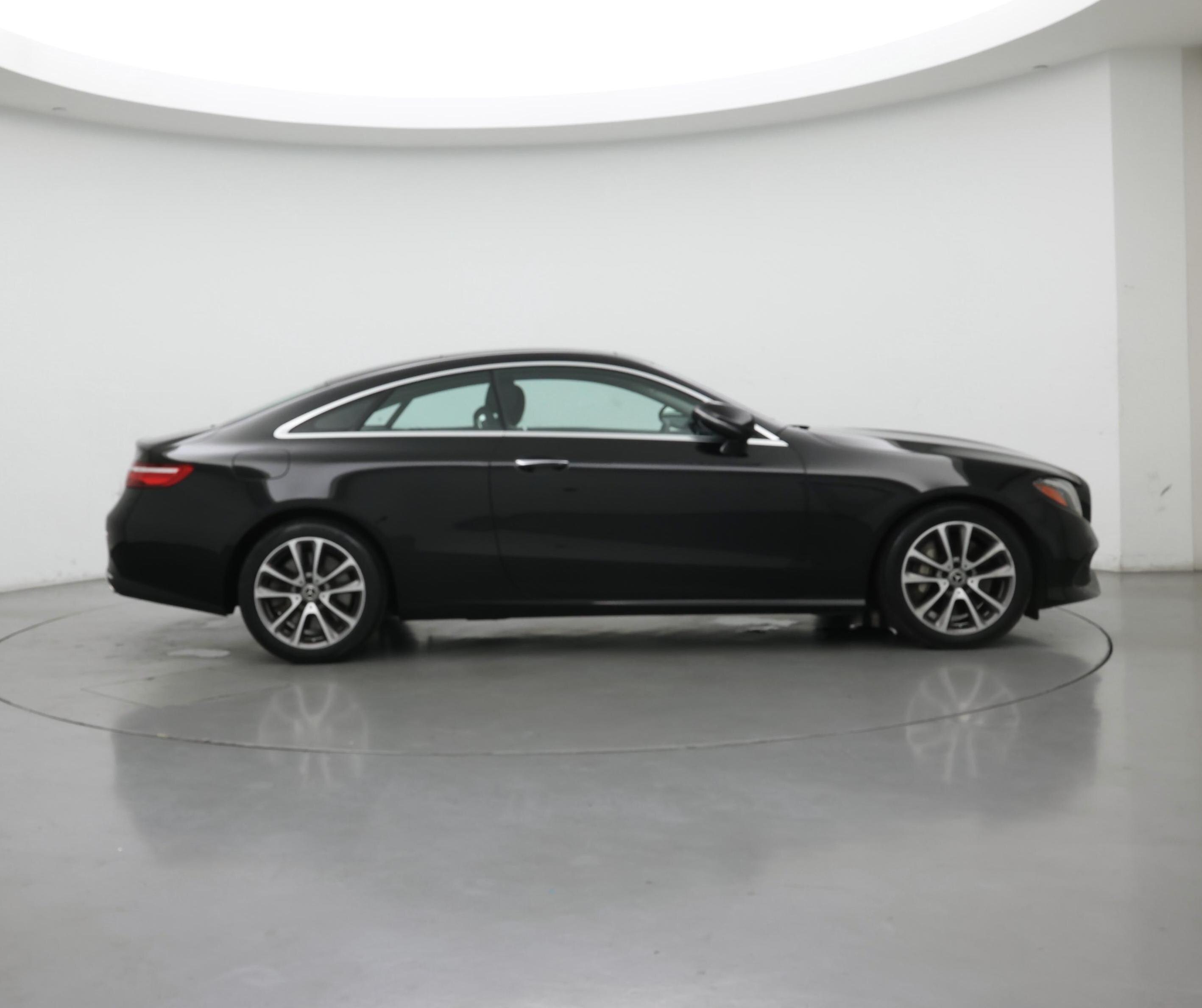Thumbnail: 2018 Mercedes-Benz E-Class - 7