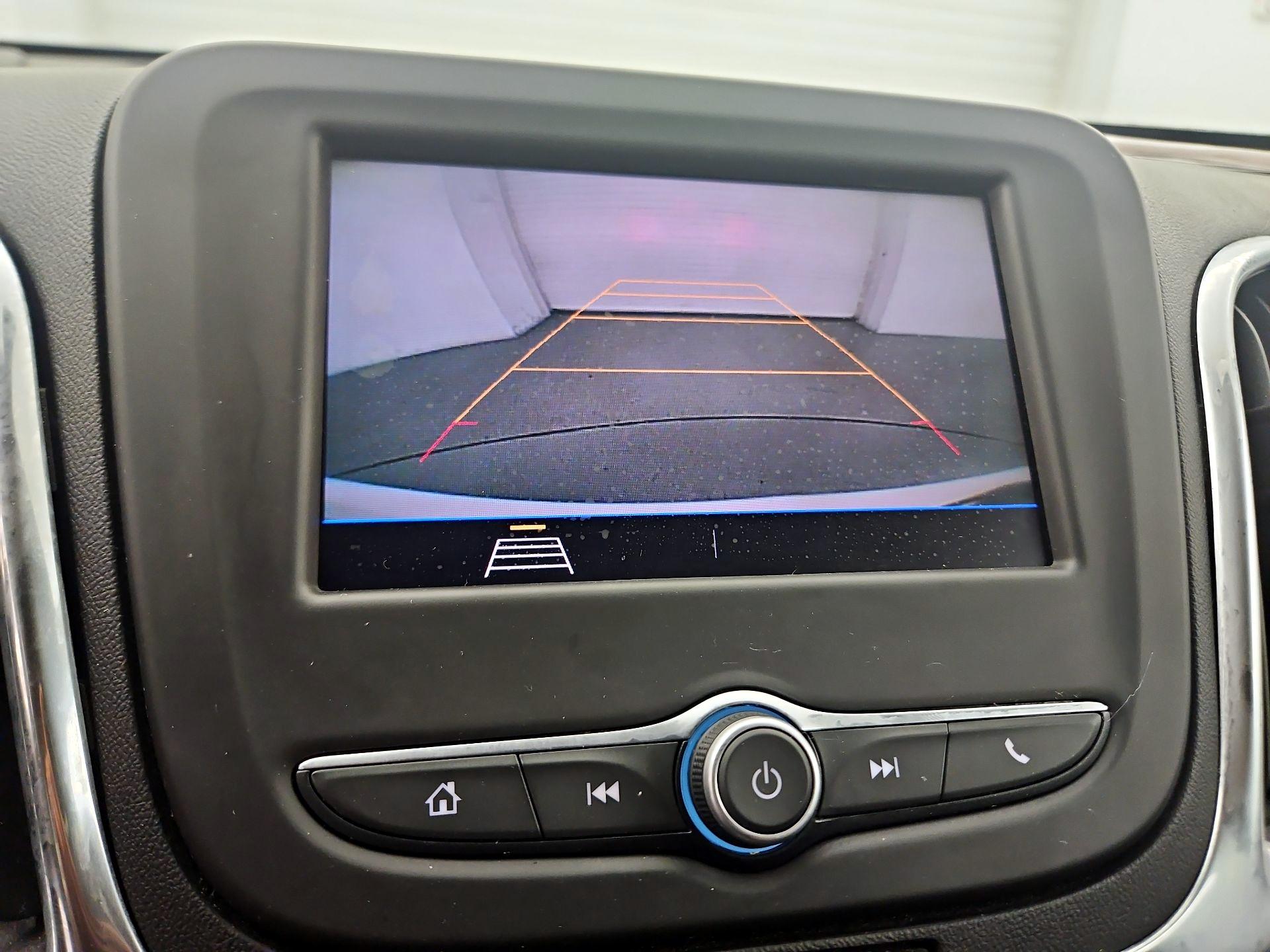 Thumbnail: 2020 Chevrolet Equinox - 14