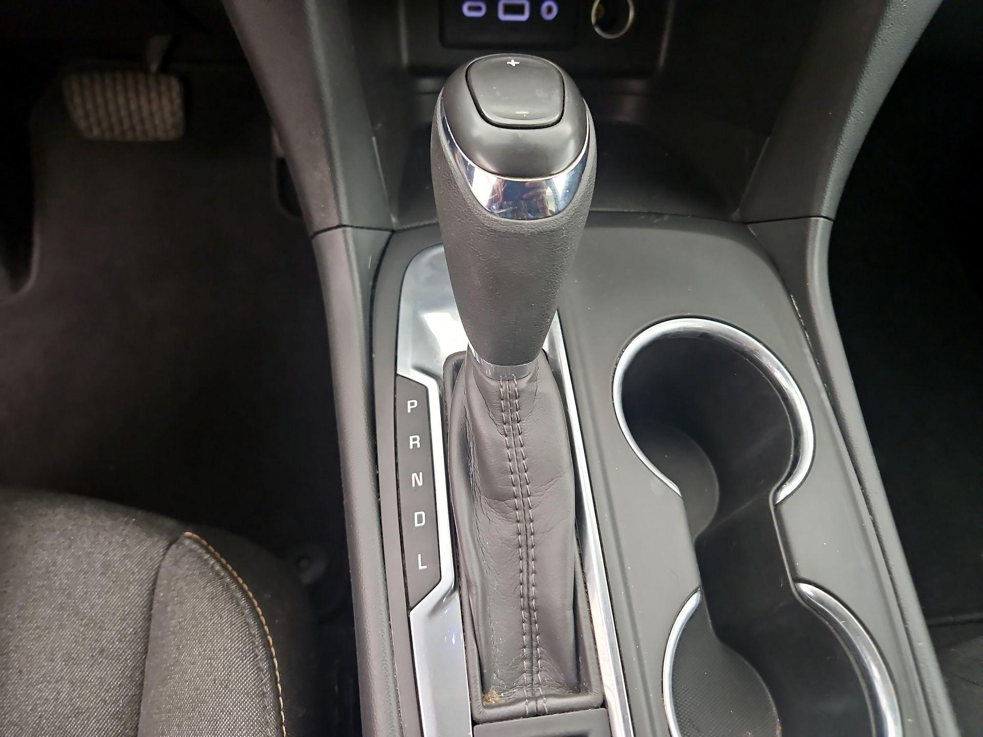Thumbnail: 2020 Chevrolet Equinox - 17
