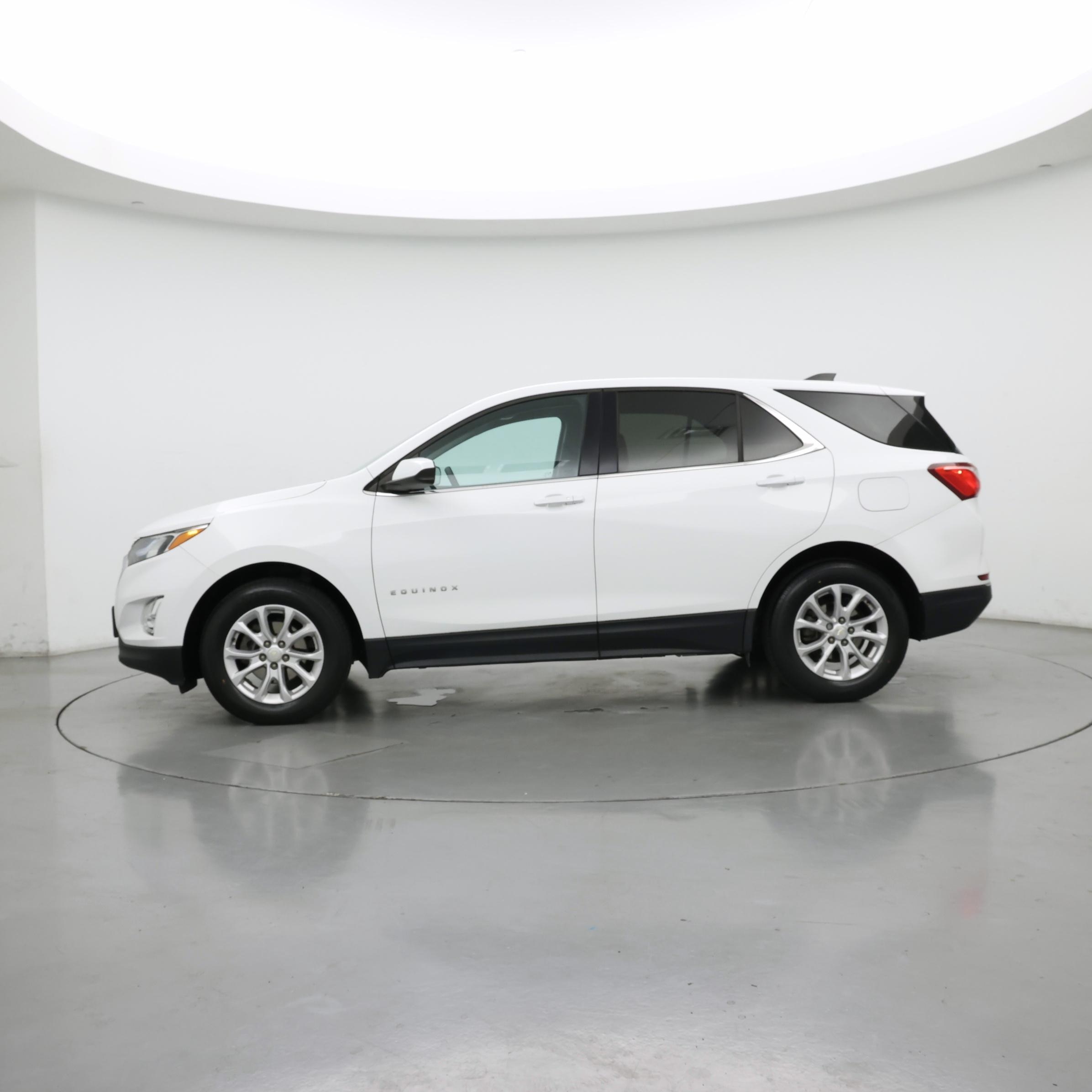 Thumbnail: 2020 Chevrolet Equinox - 3