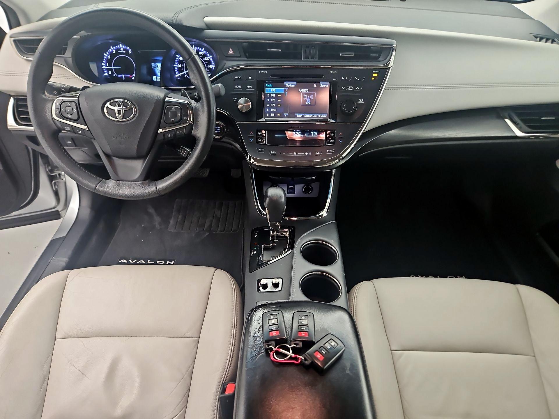 Thumbnail: 2017 Toyota Avalon - 9