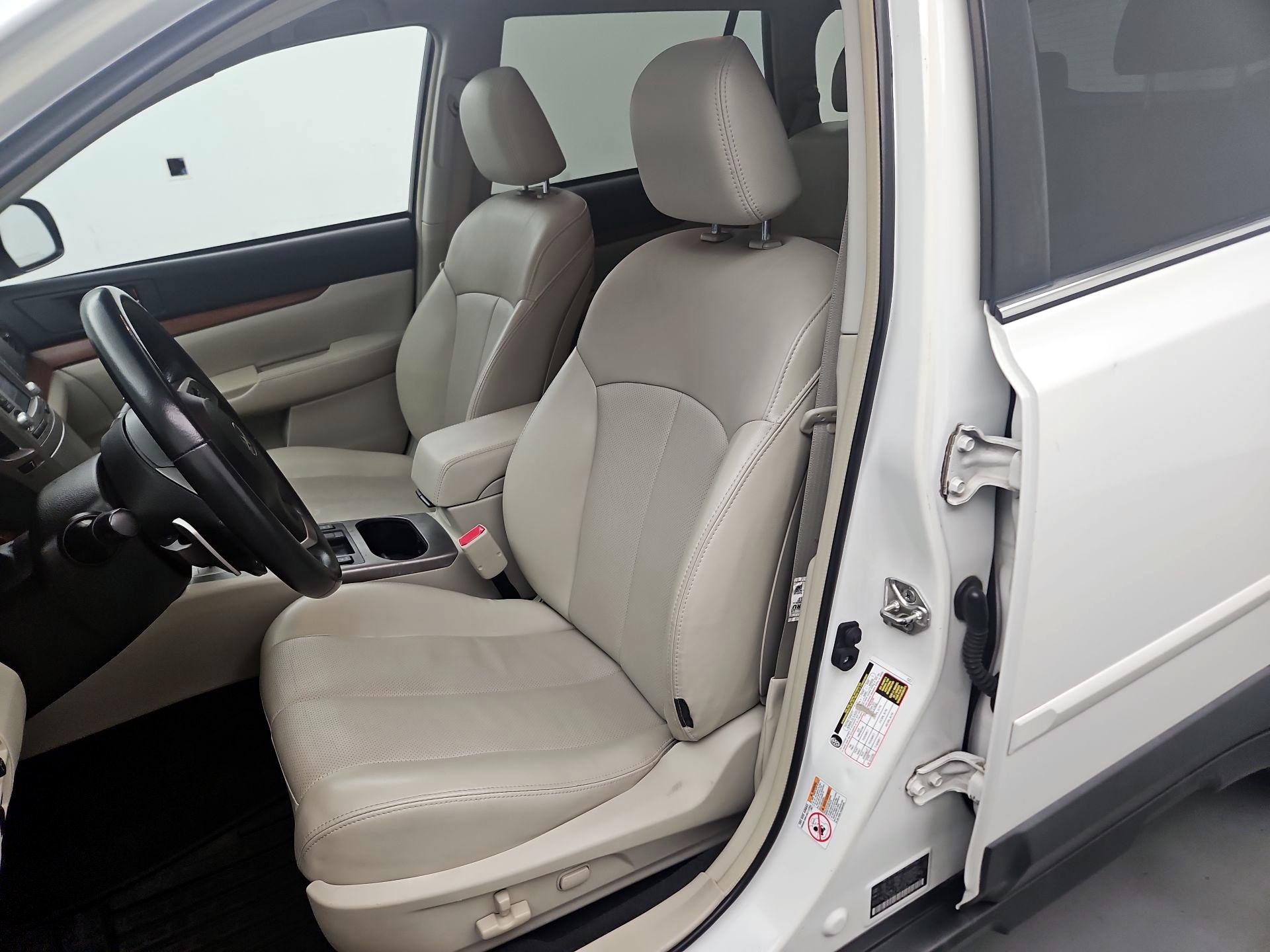 Thumbnail: 2014 Subaru Outback - 11