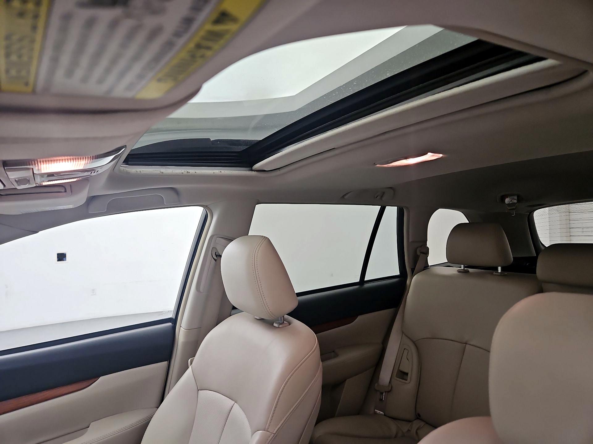 Thumbnail: 2014 Subaru Outback - 18