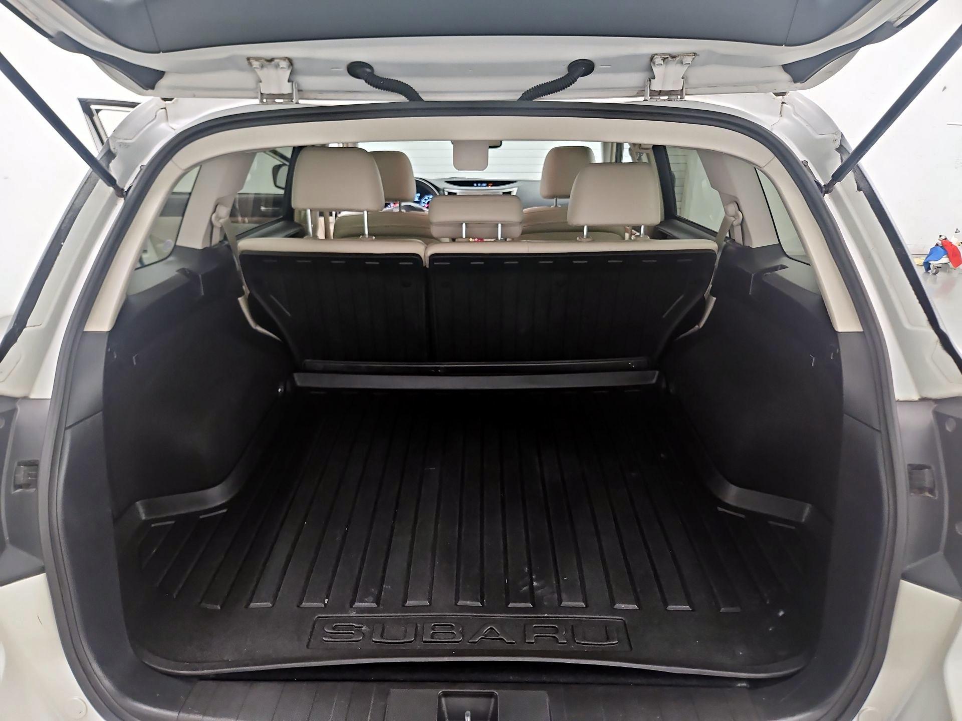 Thumbnail: 2014 Subaru Outback - 20