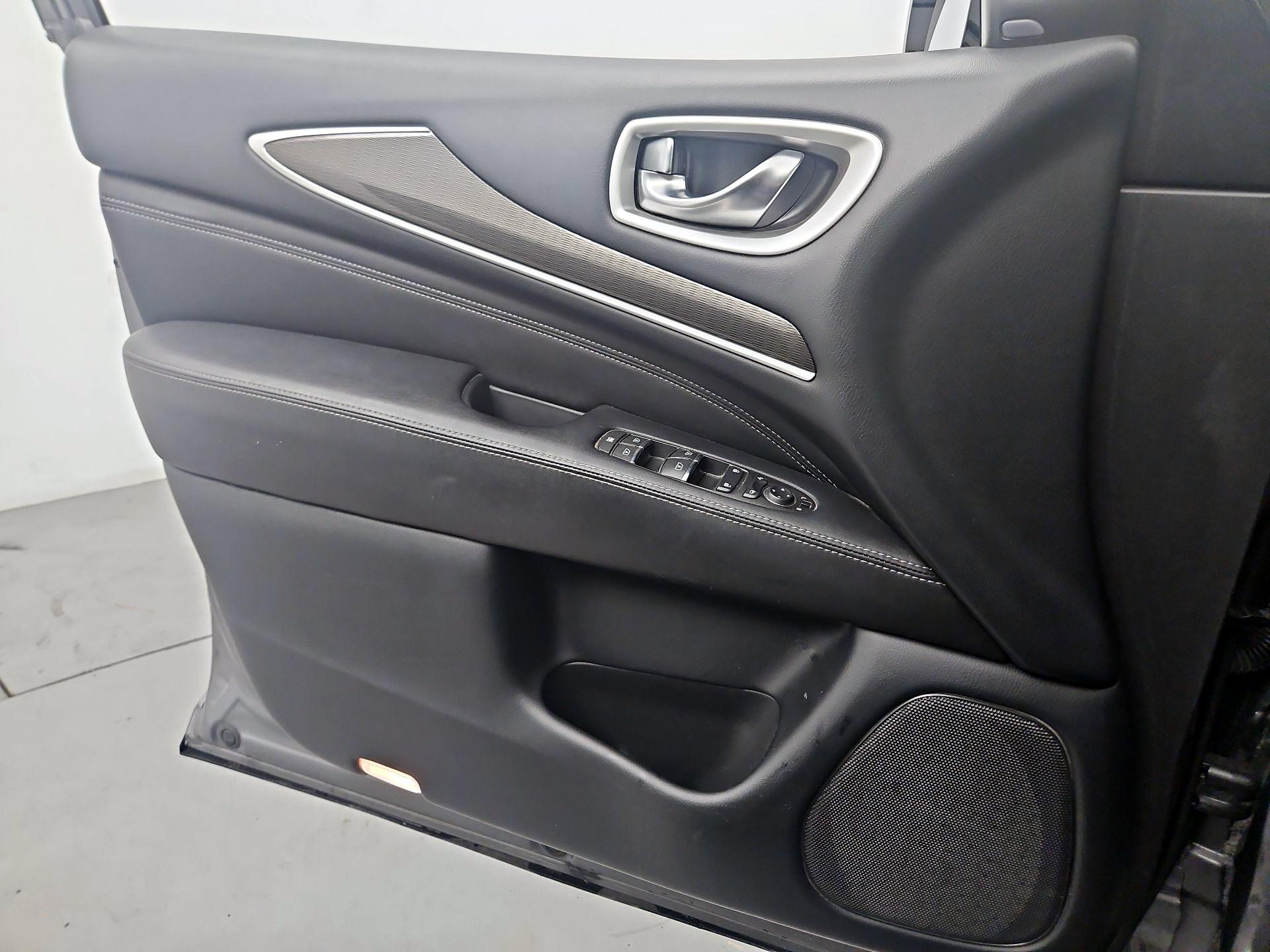 Thumbnail: 2020 INFINITI QX60 - 12