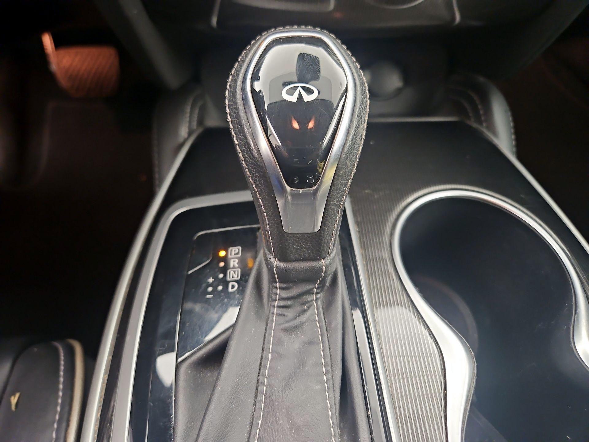 Thumbnail: 2020 INFINITI QX60 - 17