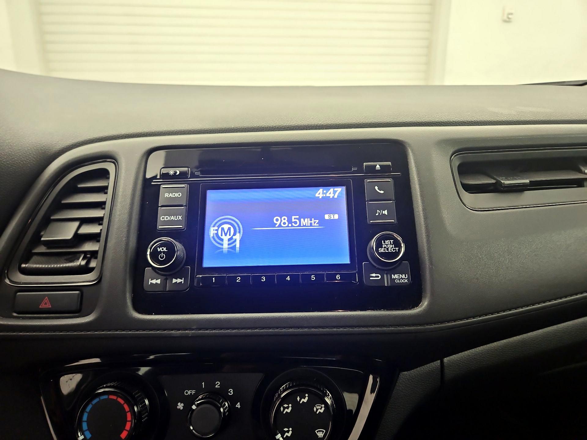 Thumbnail: 2017 Honda HR-V - 15