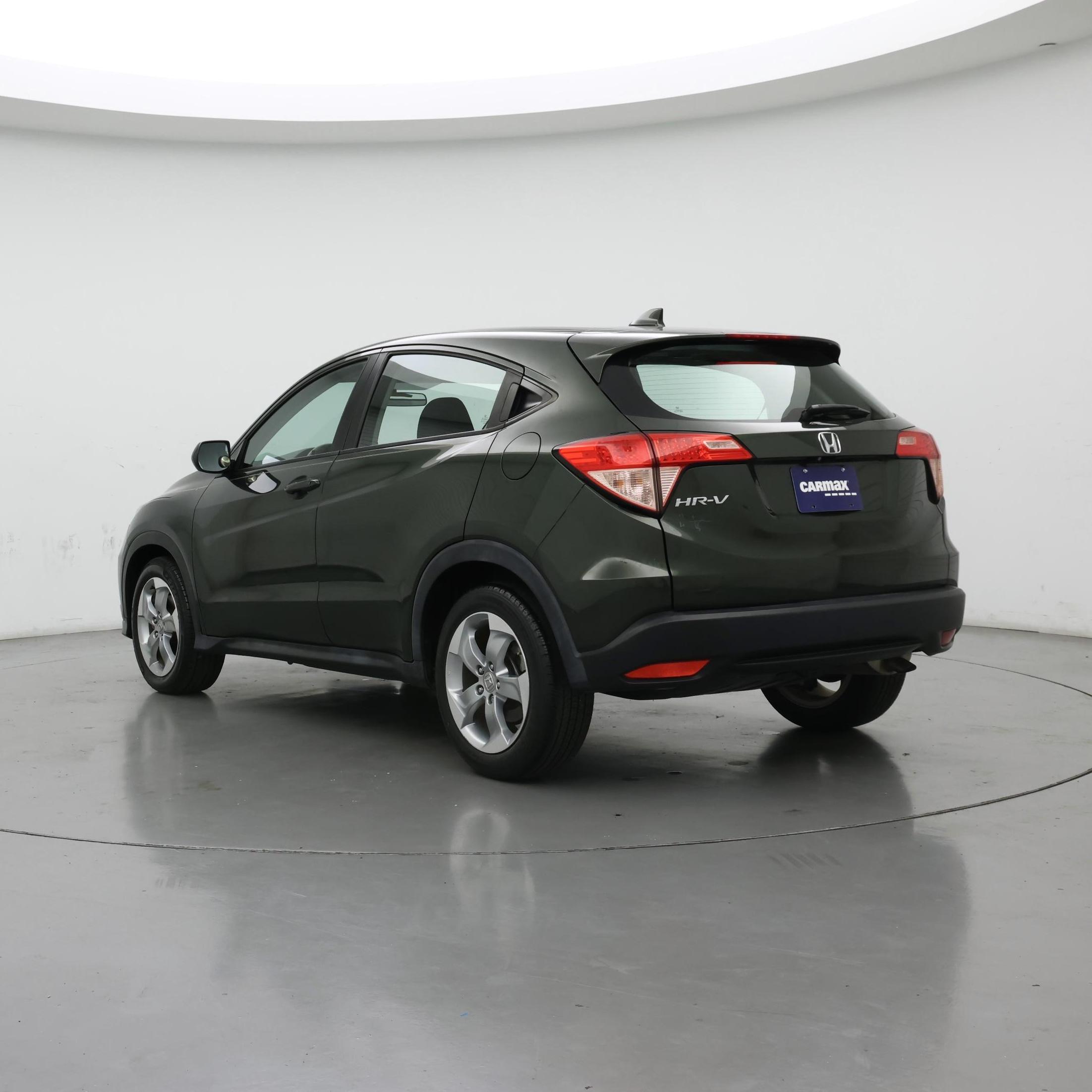 Thumbnail: 2017 Honda HR-V - 2