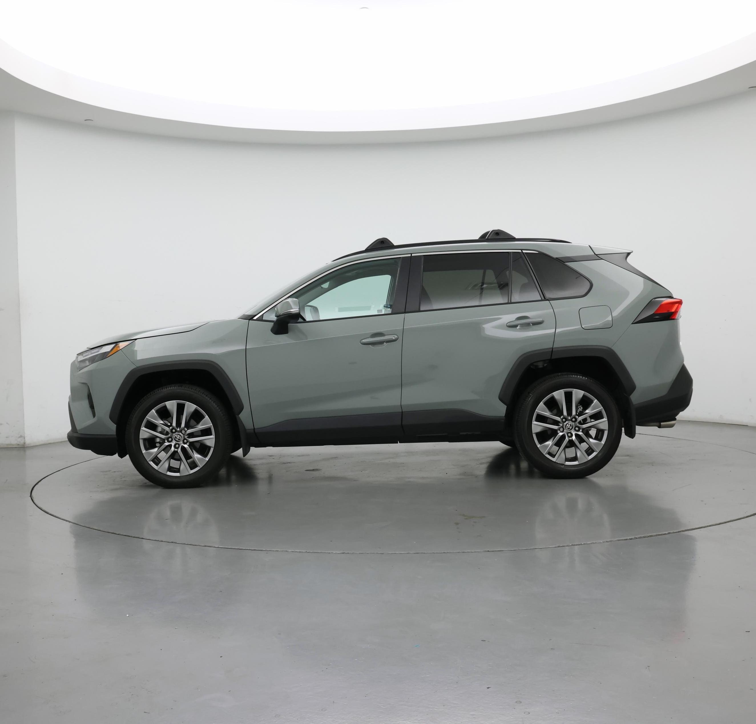 Thumbnail: 2023 Toyota RAV4 - 3