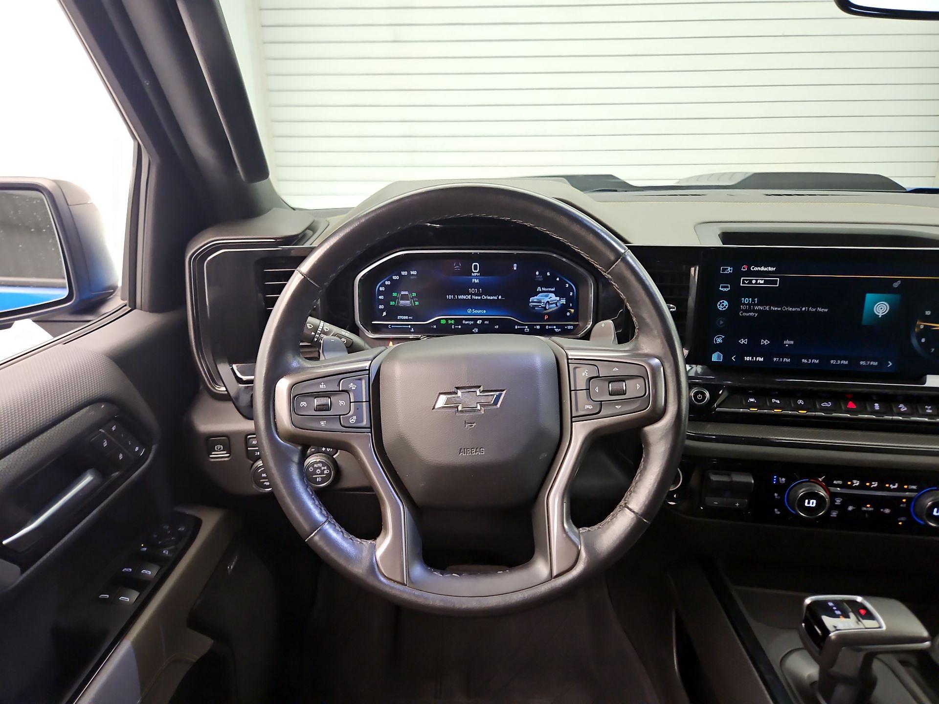 Thumbnail: 2022 Chevrolet Silverado 1500 - 10