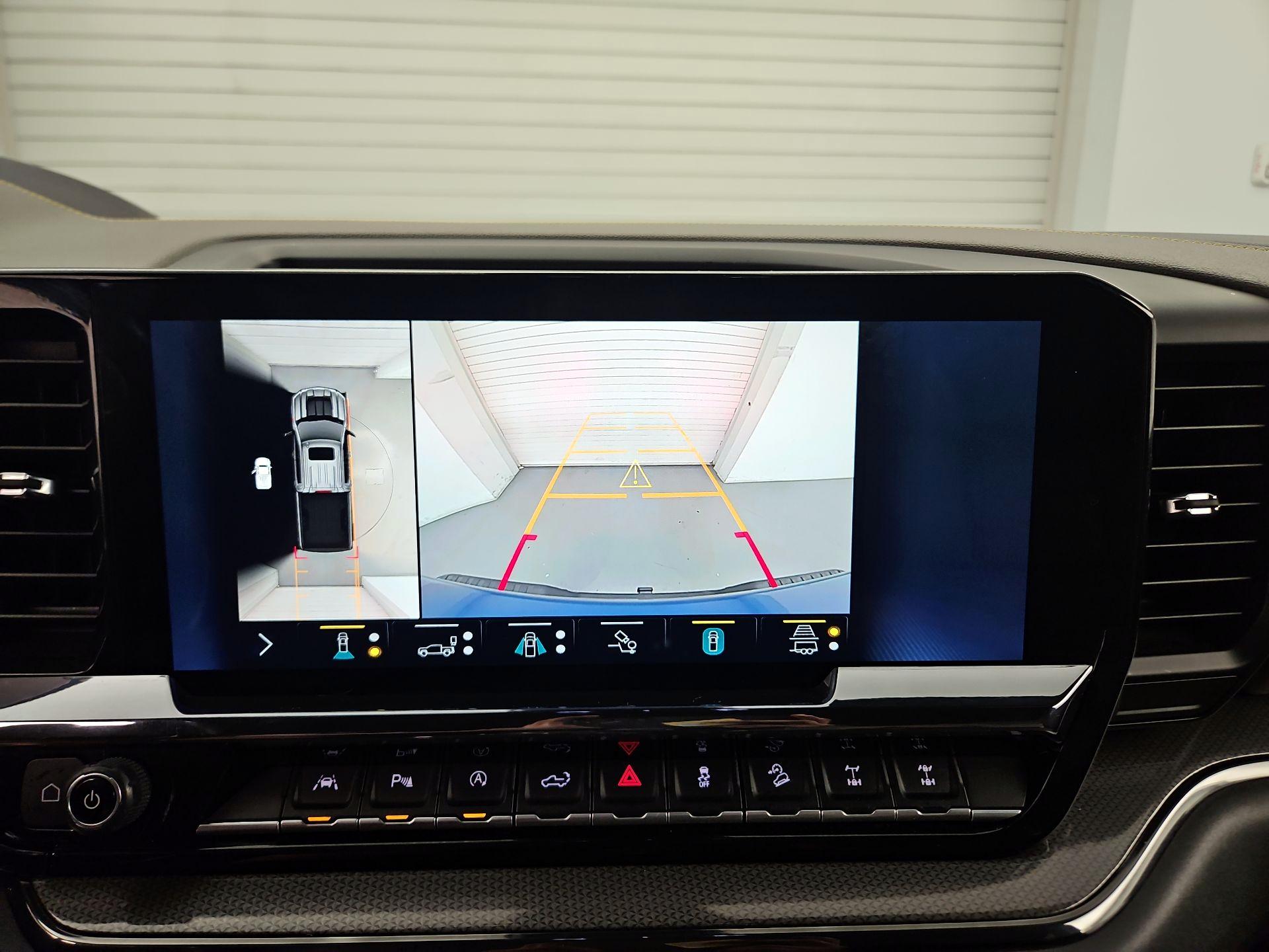 Thumbnail: 2022 Chevrolet Silverado 1500 - 14