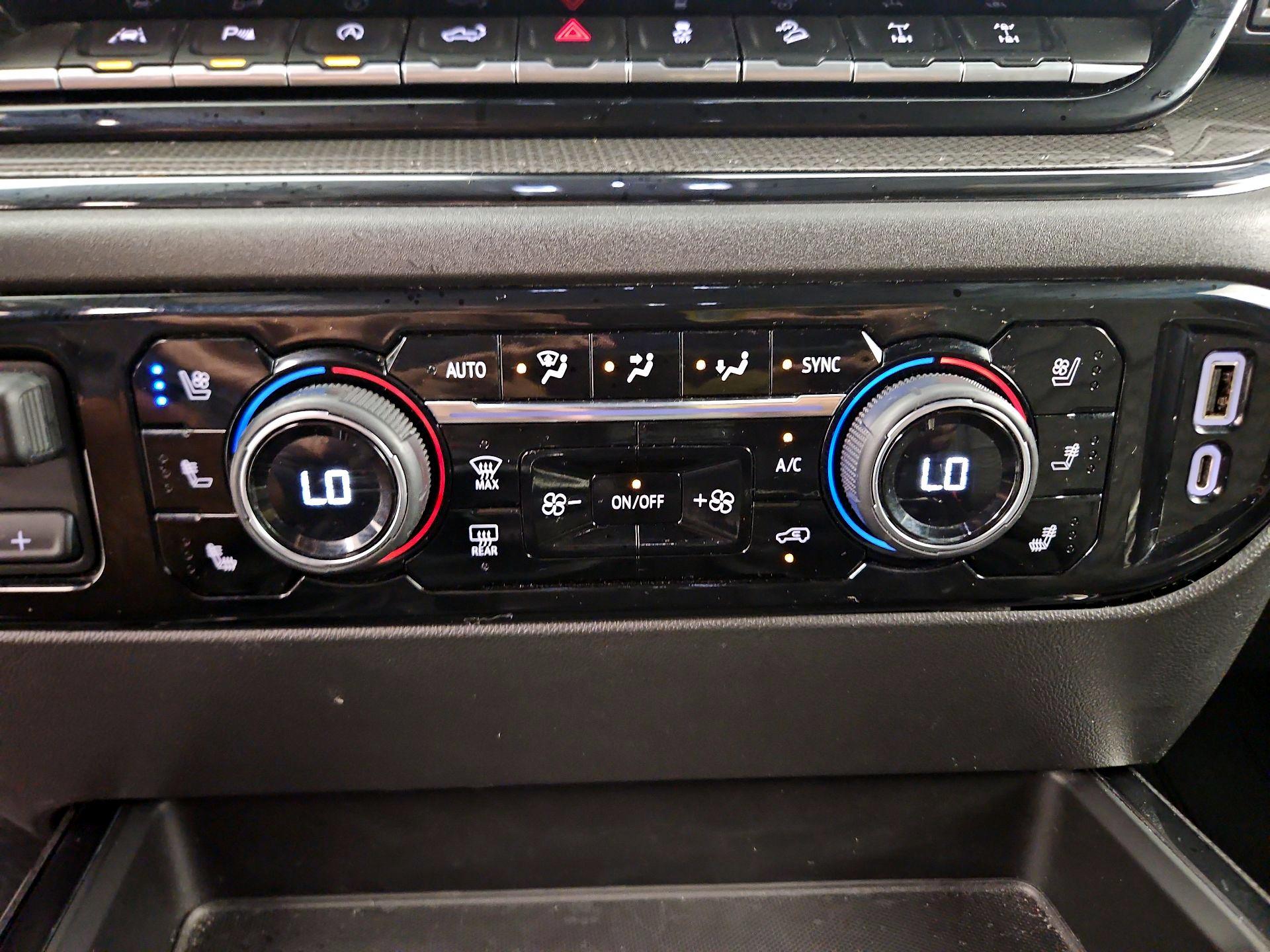 Thumbnail: 2022 Chevrolet Silverado 1500 - 16