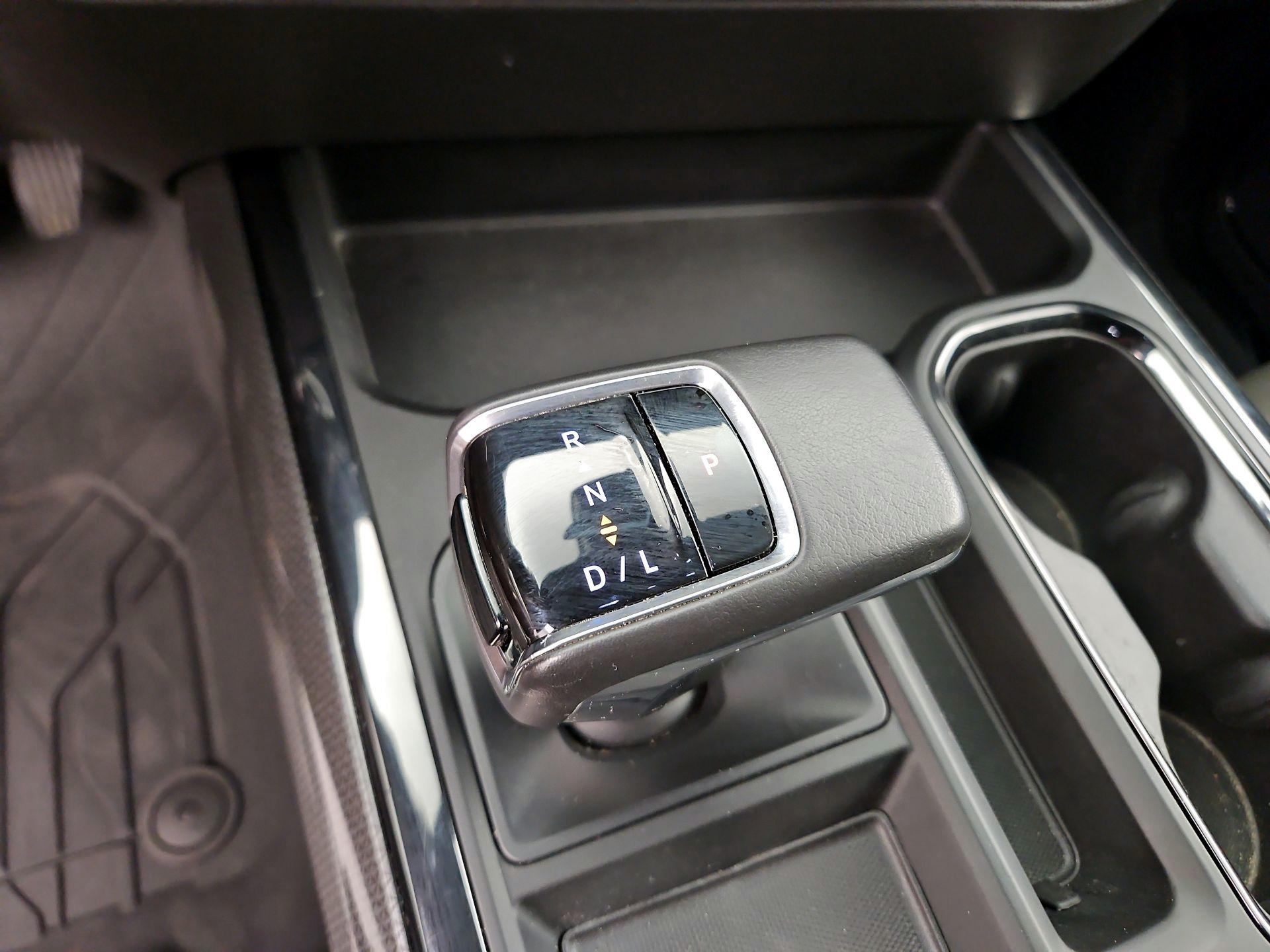 Thumbnail: 2022 Chevrolet Silverado 1500 - 17