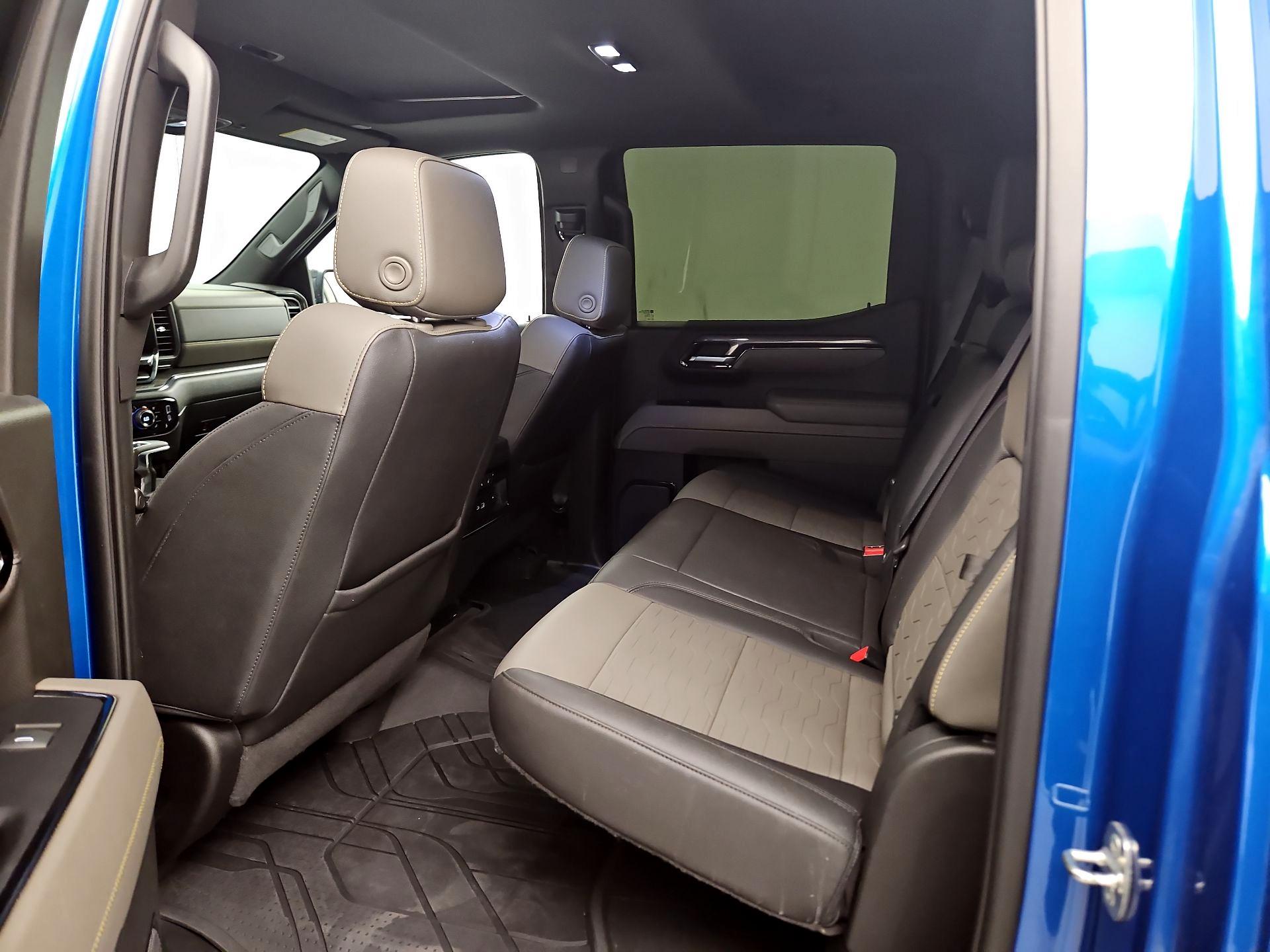 Thumbnail: 2022 Chevrolet Silverado 1500 - 19