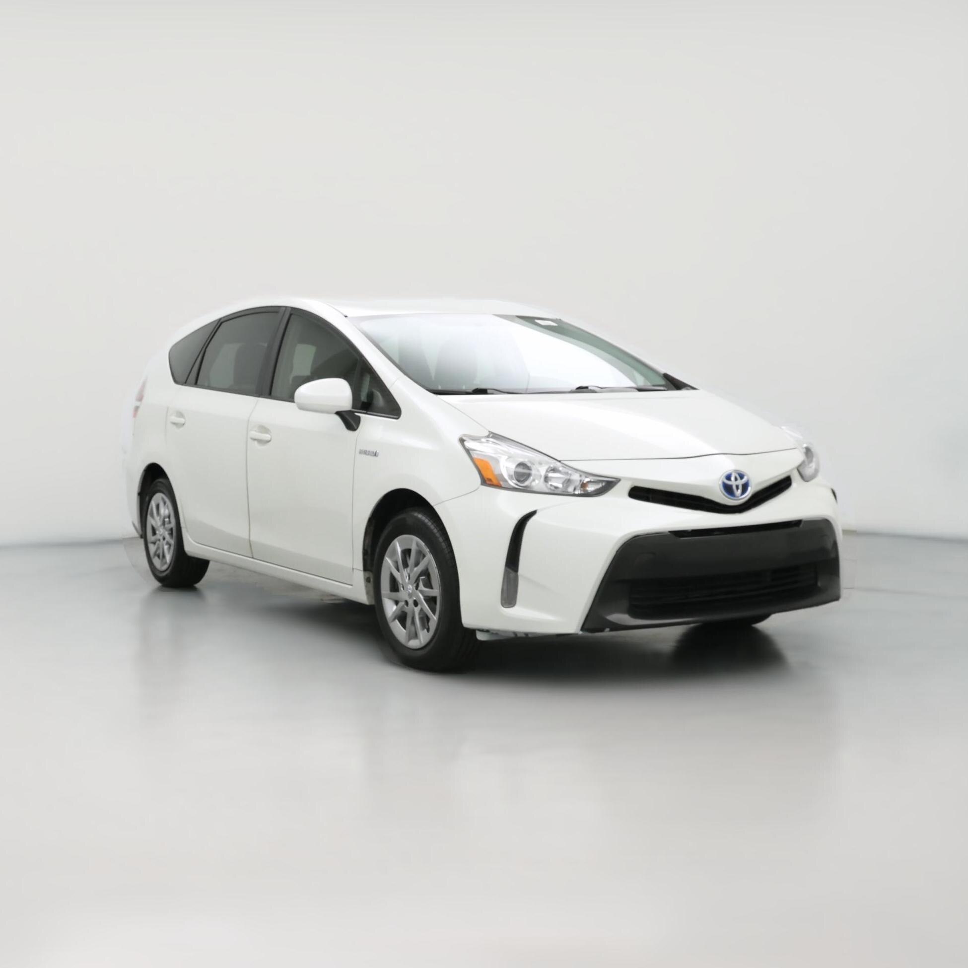 Thumbnail: 2016 Toyota Prius v - 1