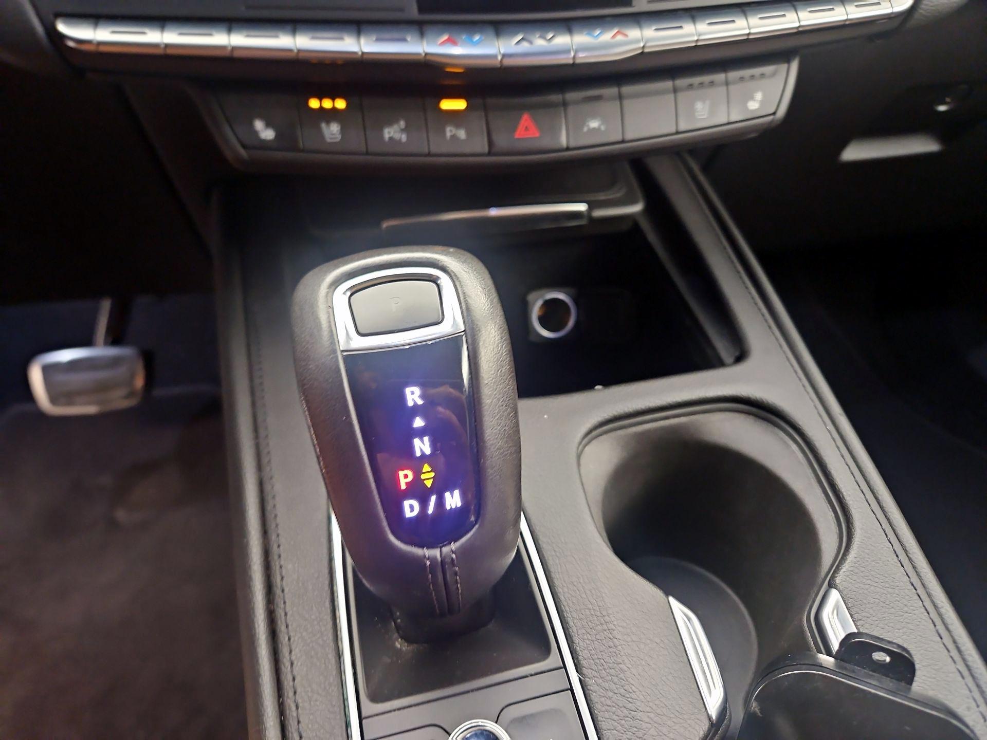 Thumbnail: 2019 Cadillac XT4 - 15