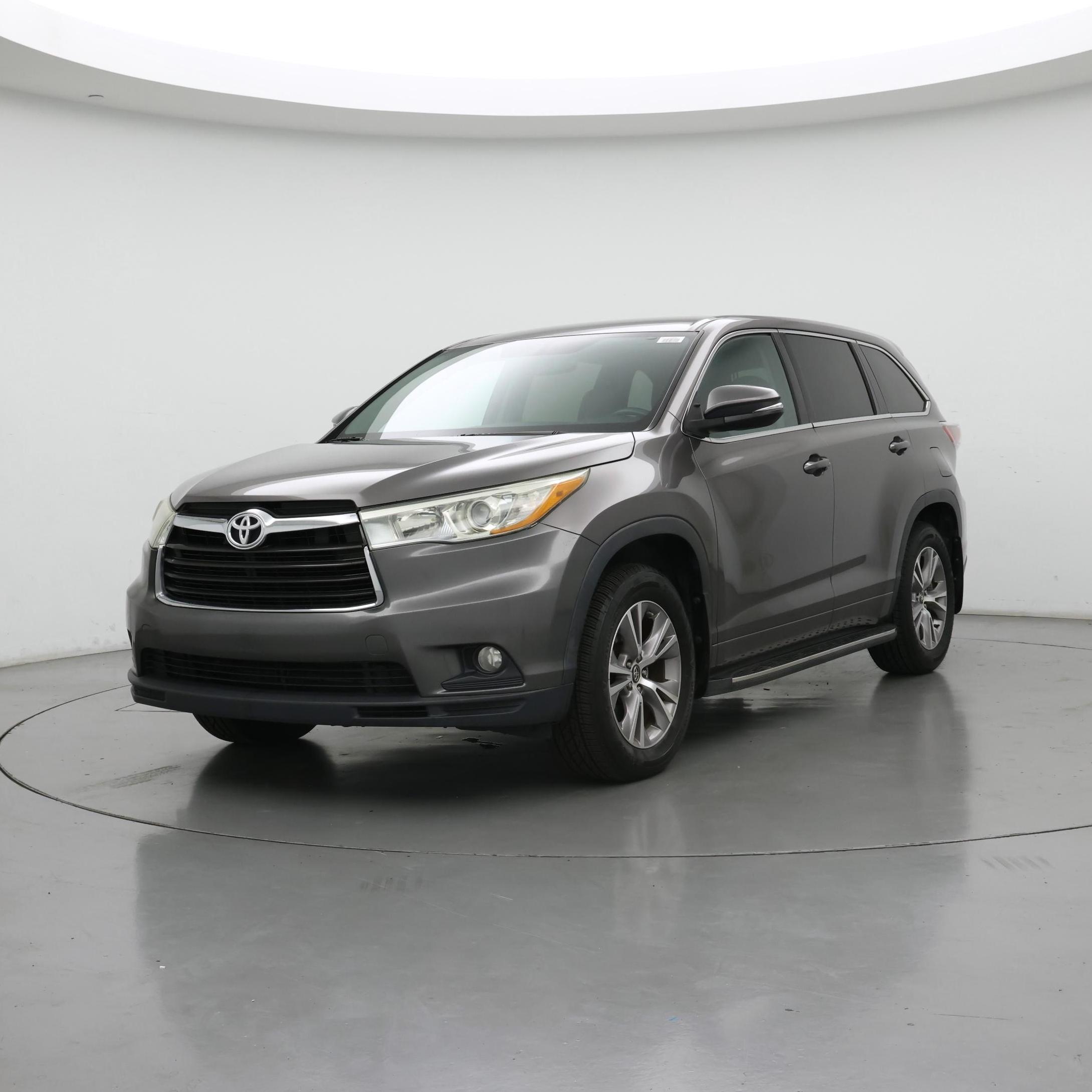 Thumbnail: 2016 Toyota Highlander - 4