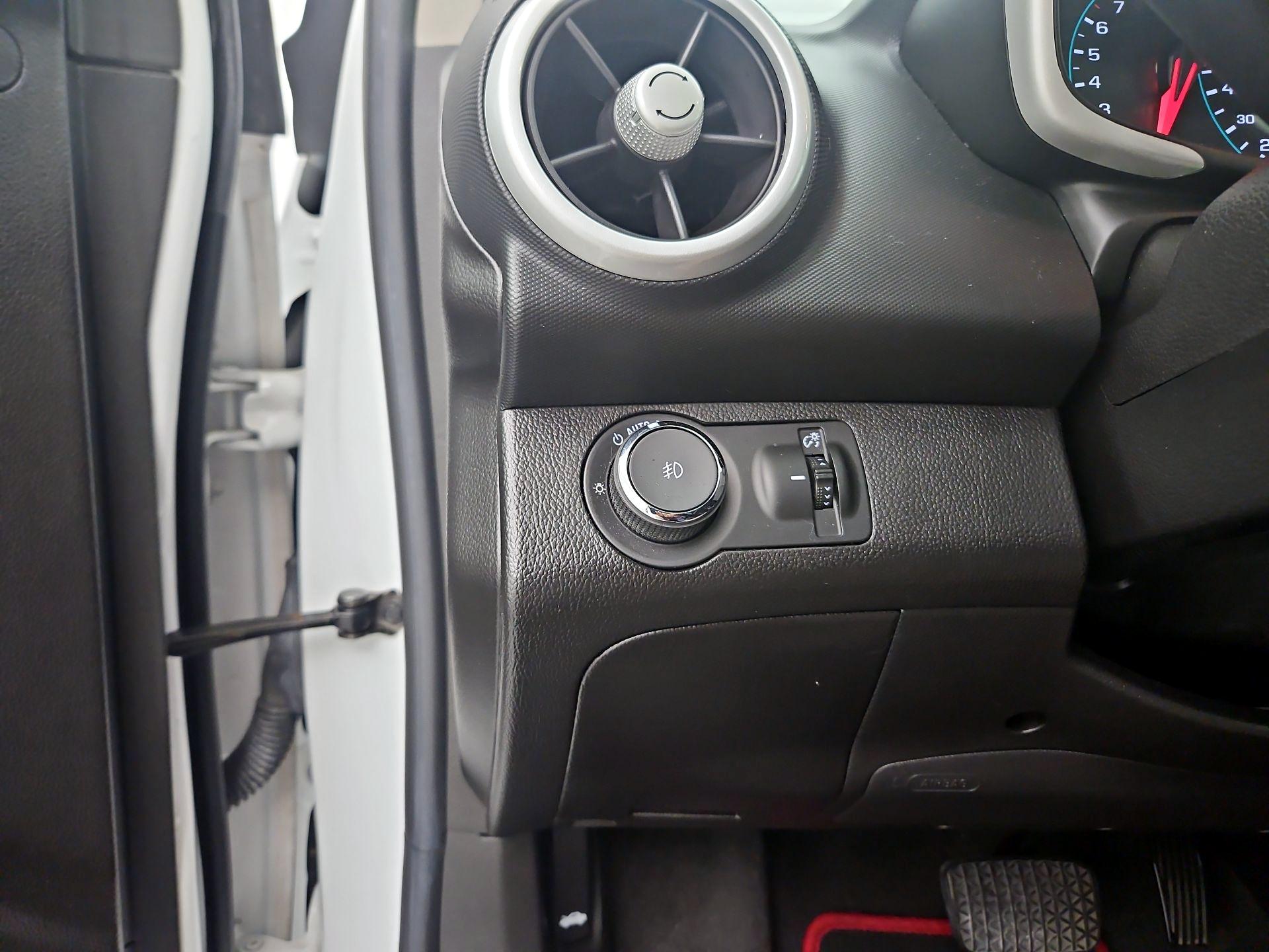 Thumbnail: 2017 Chevrolet Sonic - 13