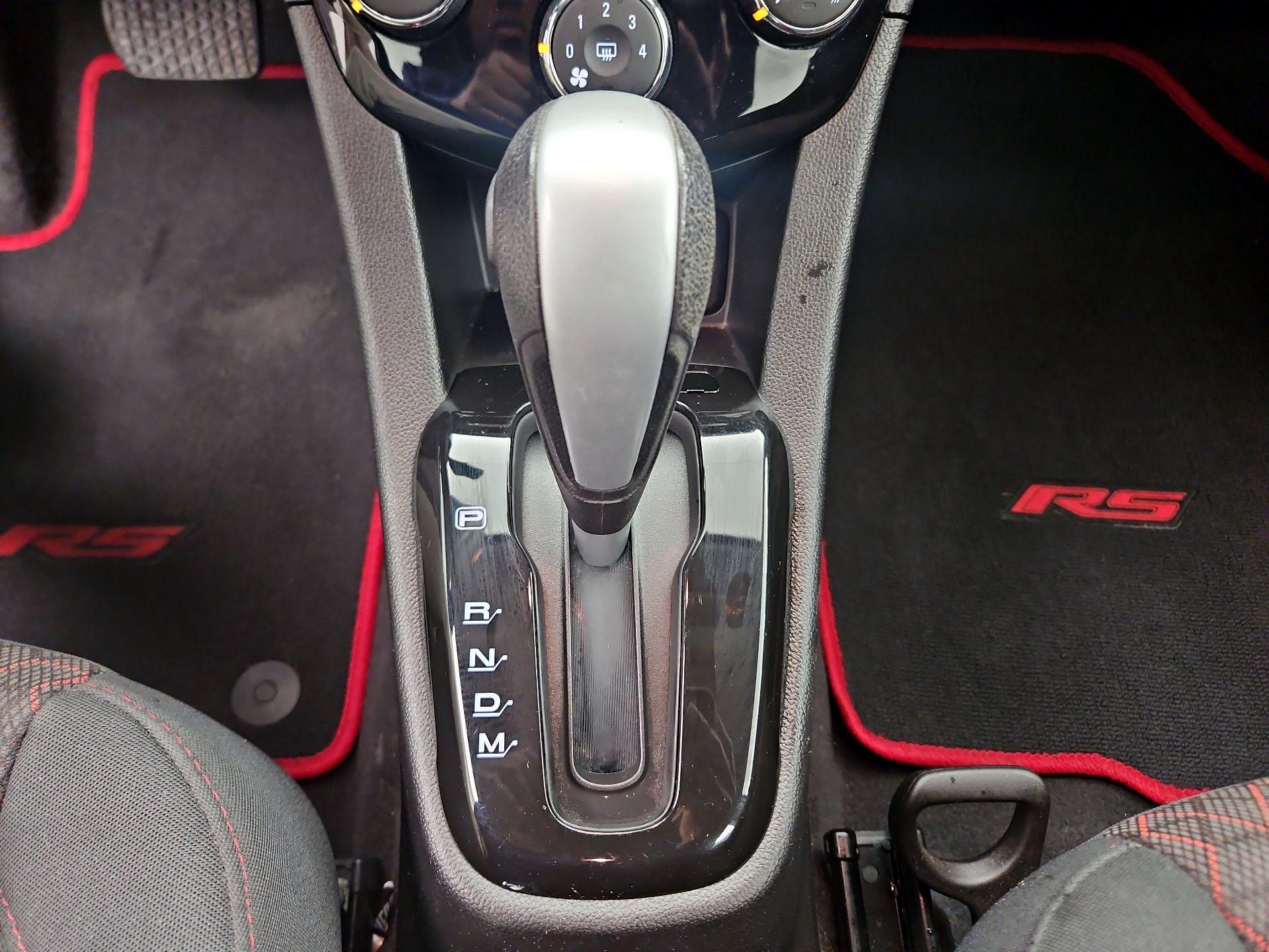 Thumbnail: 2017 Chevrolet Sonic - 17