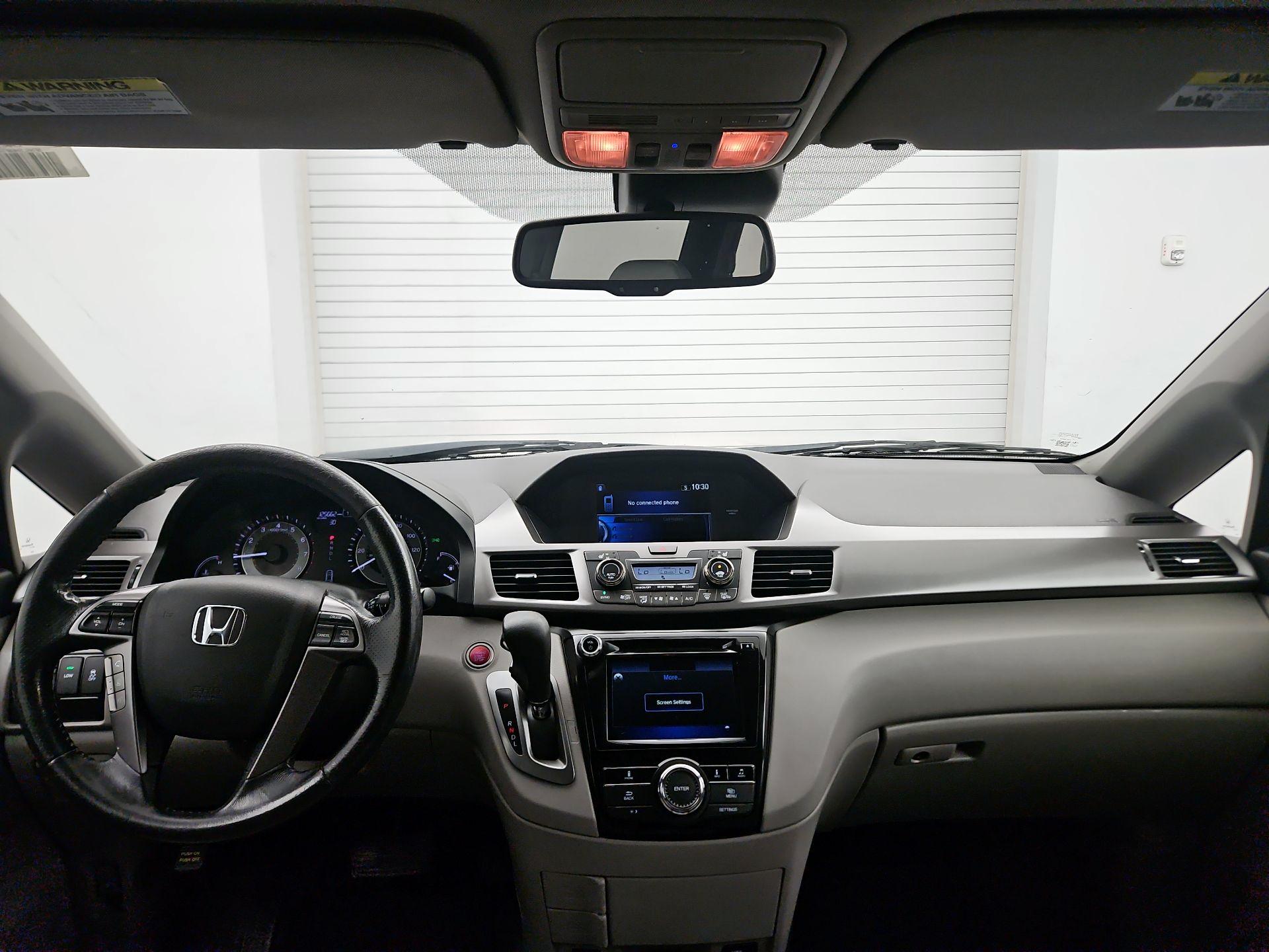 Thumbnail: 2015 Honda Odyssey - 9