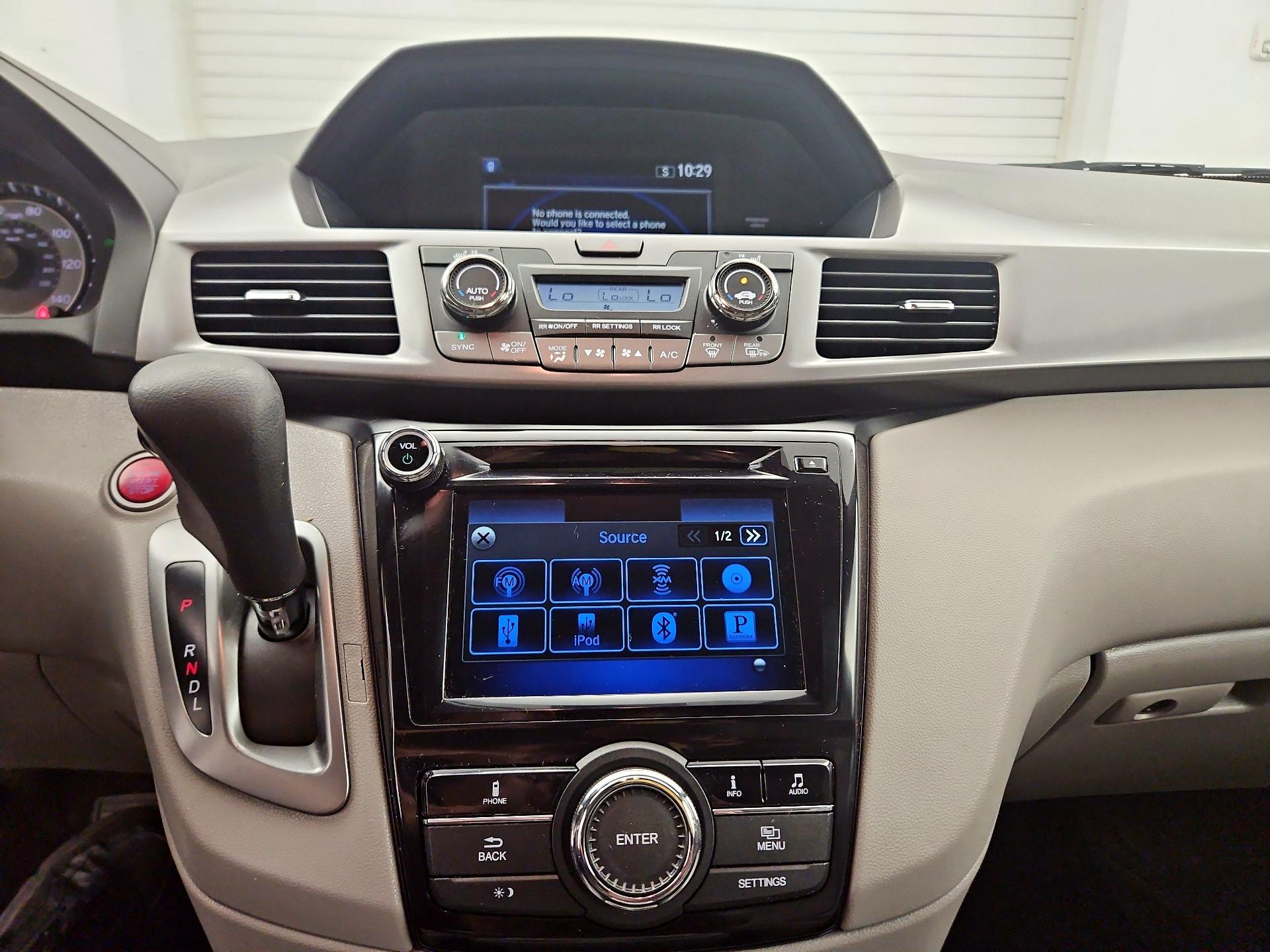 Thumbnail: 2015 Honda Odyssey - 15