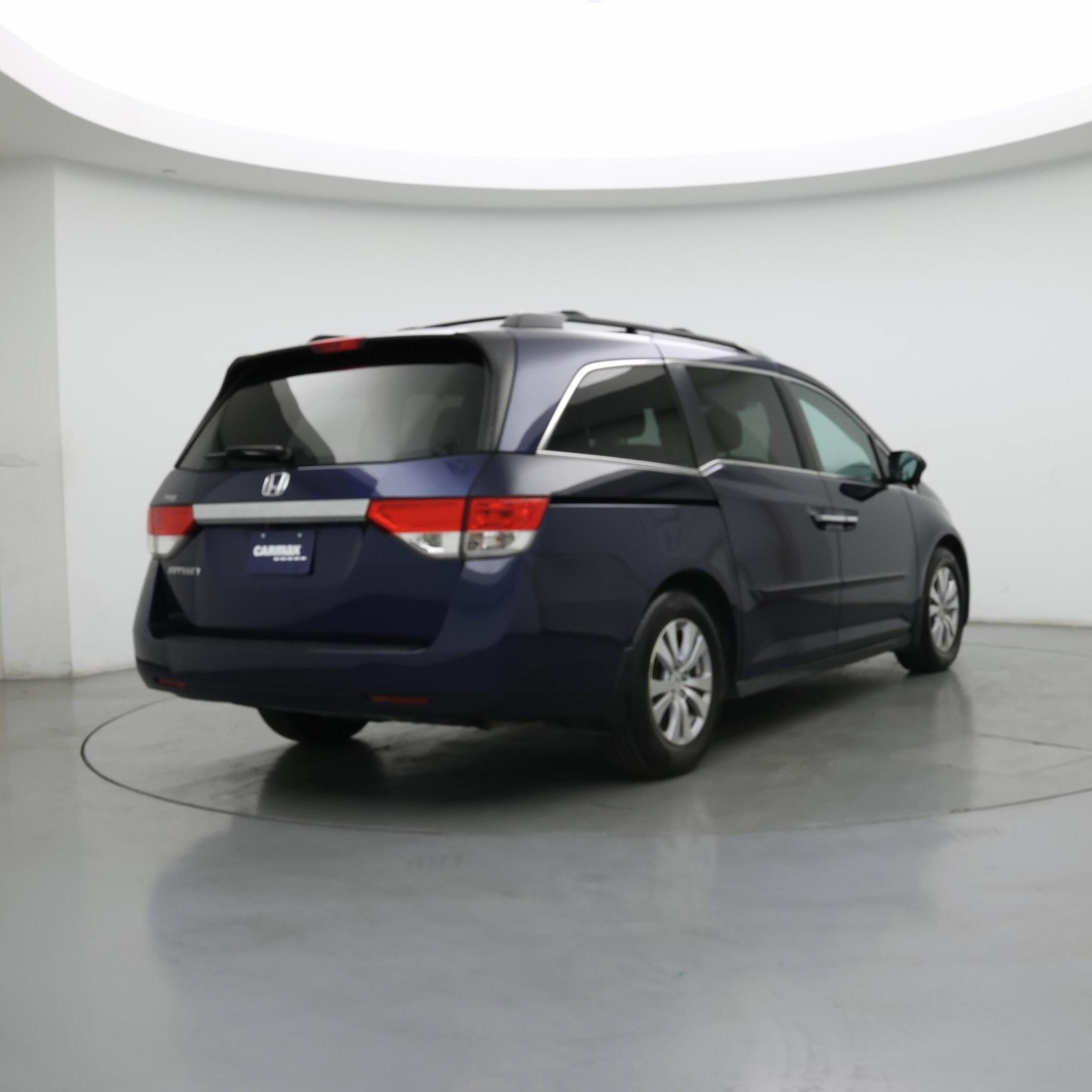 Thumbnail: 2015 Honda Odyssey - 8