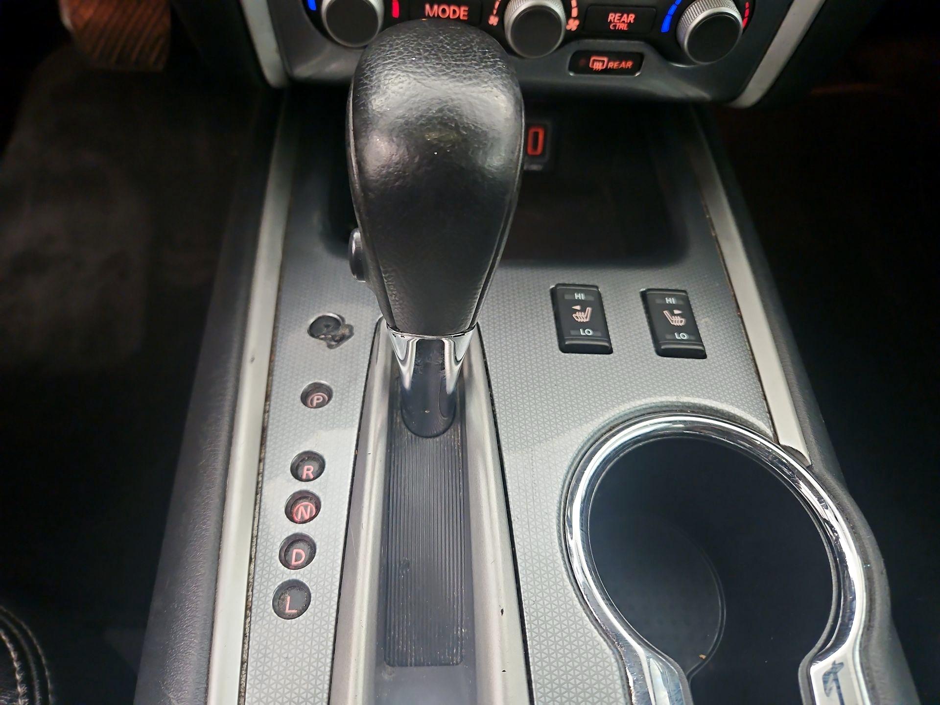 Thumbnail: 2020 Nissan Pathfinder - 18