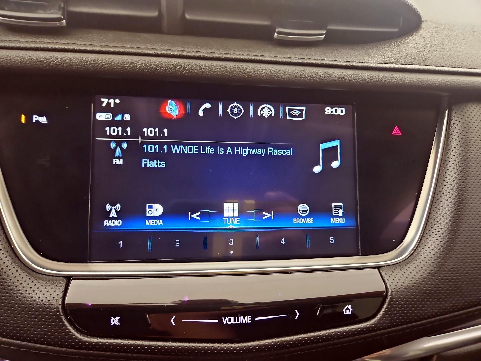 Thumbnail: 2019 Cadillac XT5 - 15