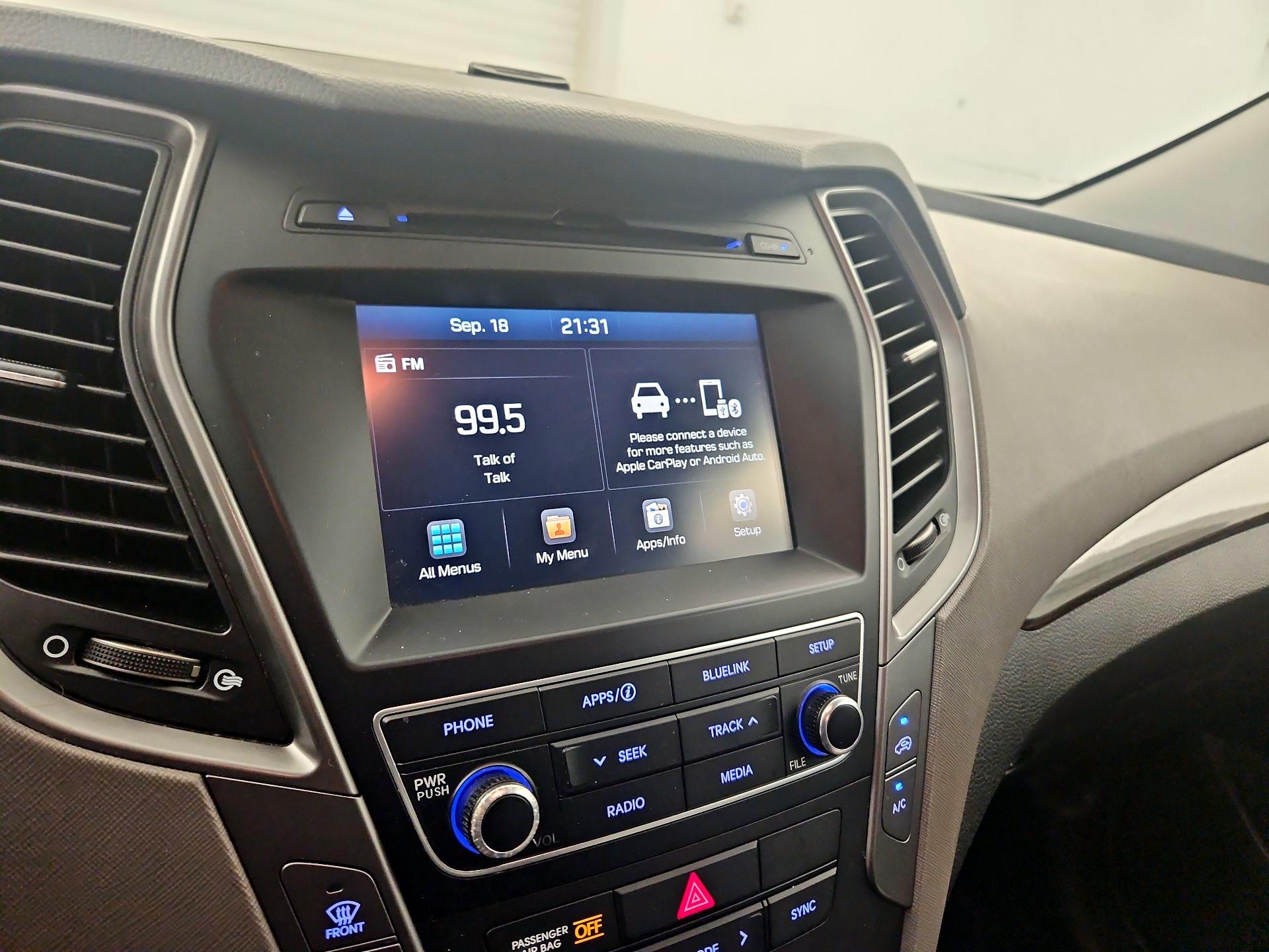 Thumbnail: 2017 Hyundai Santa Fe - 15