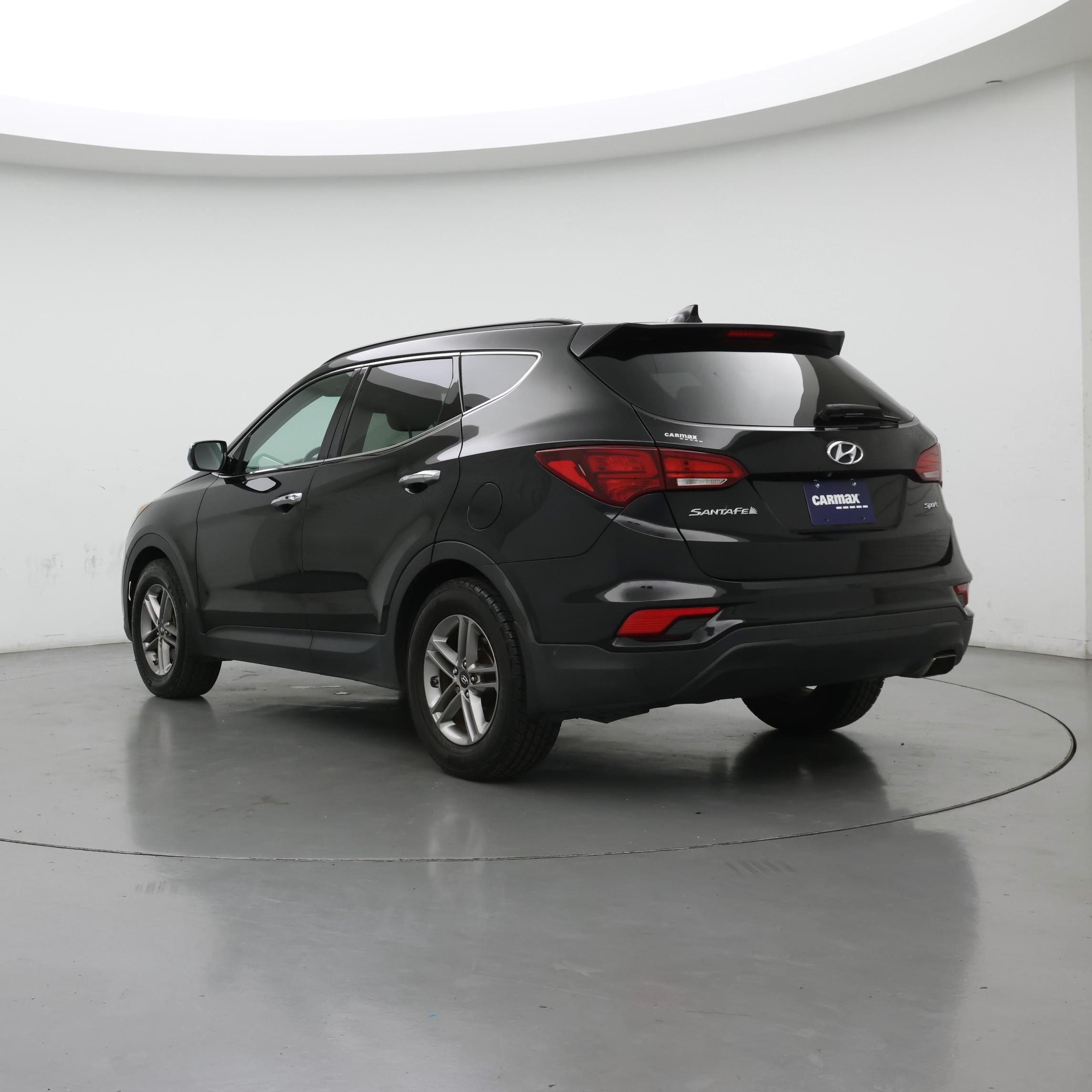 Thumbnail: 2017 Hyundai Santa Fe - 2