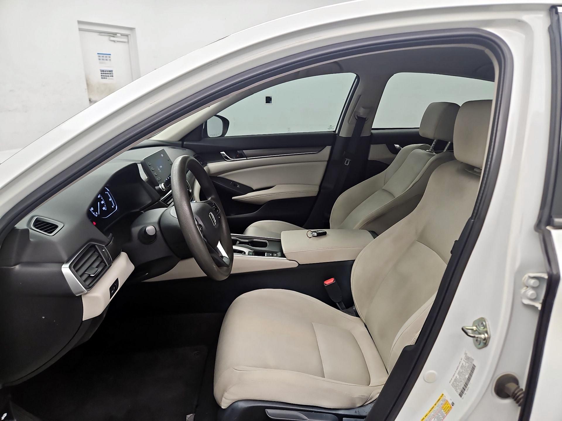 Thumbnail: 2018 Honda Accord - 9