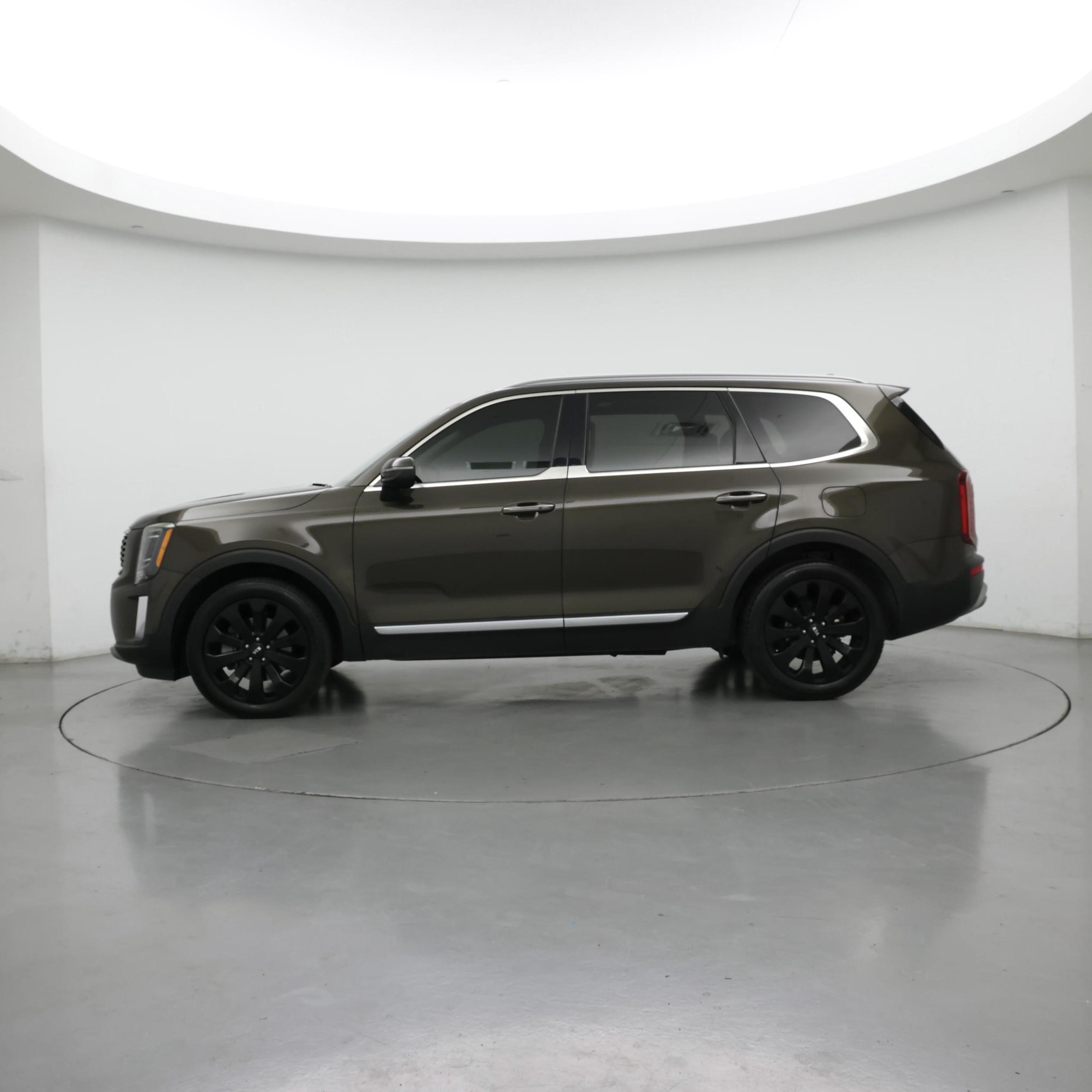 Thumbnail: 2021 Kia Telluride - 3