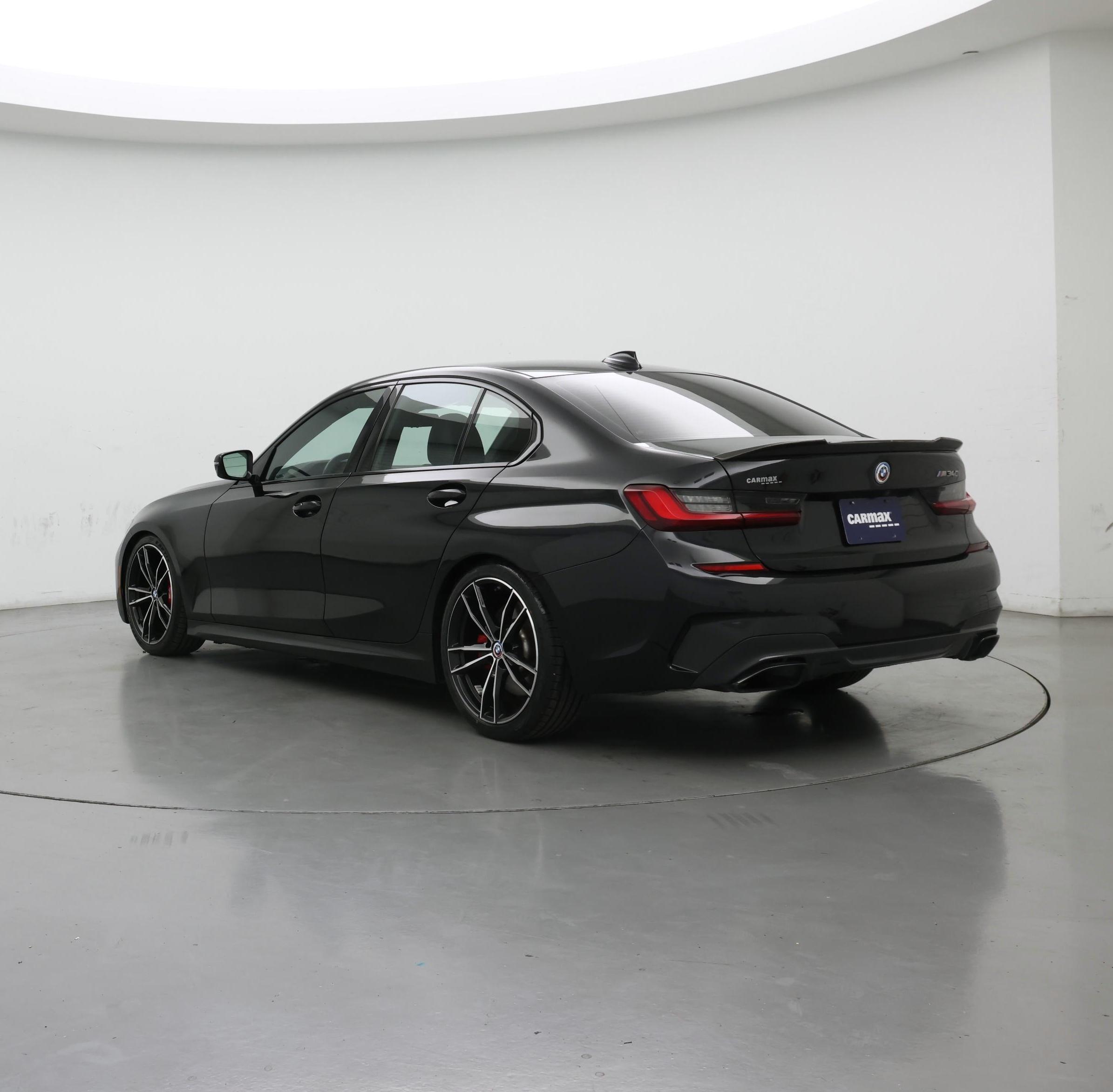 Thumbnail: 2022 BMW 3 Series - 2