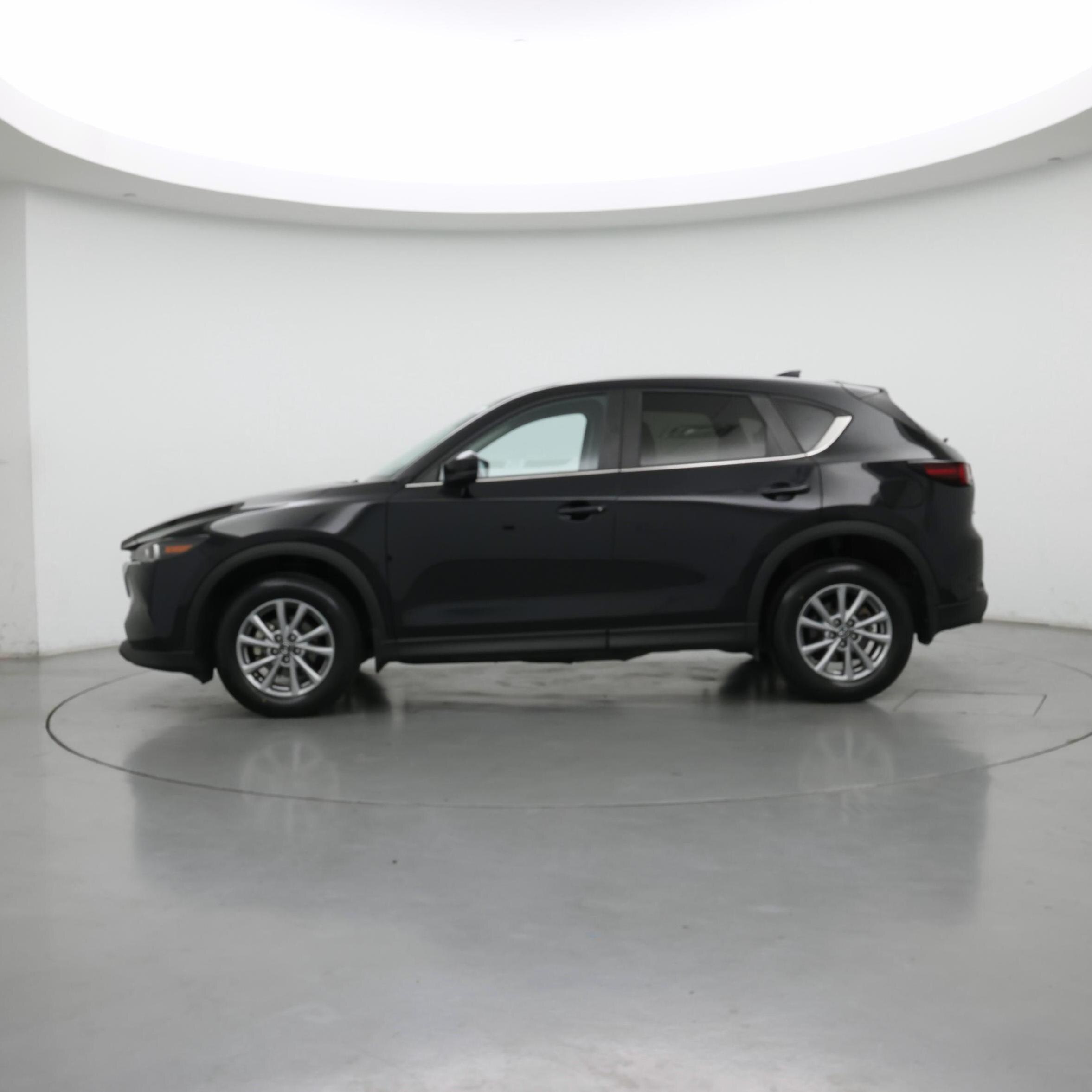 Thumbnail: 2023 Mazda CX-5 - 3