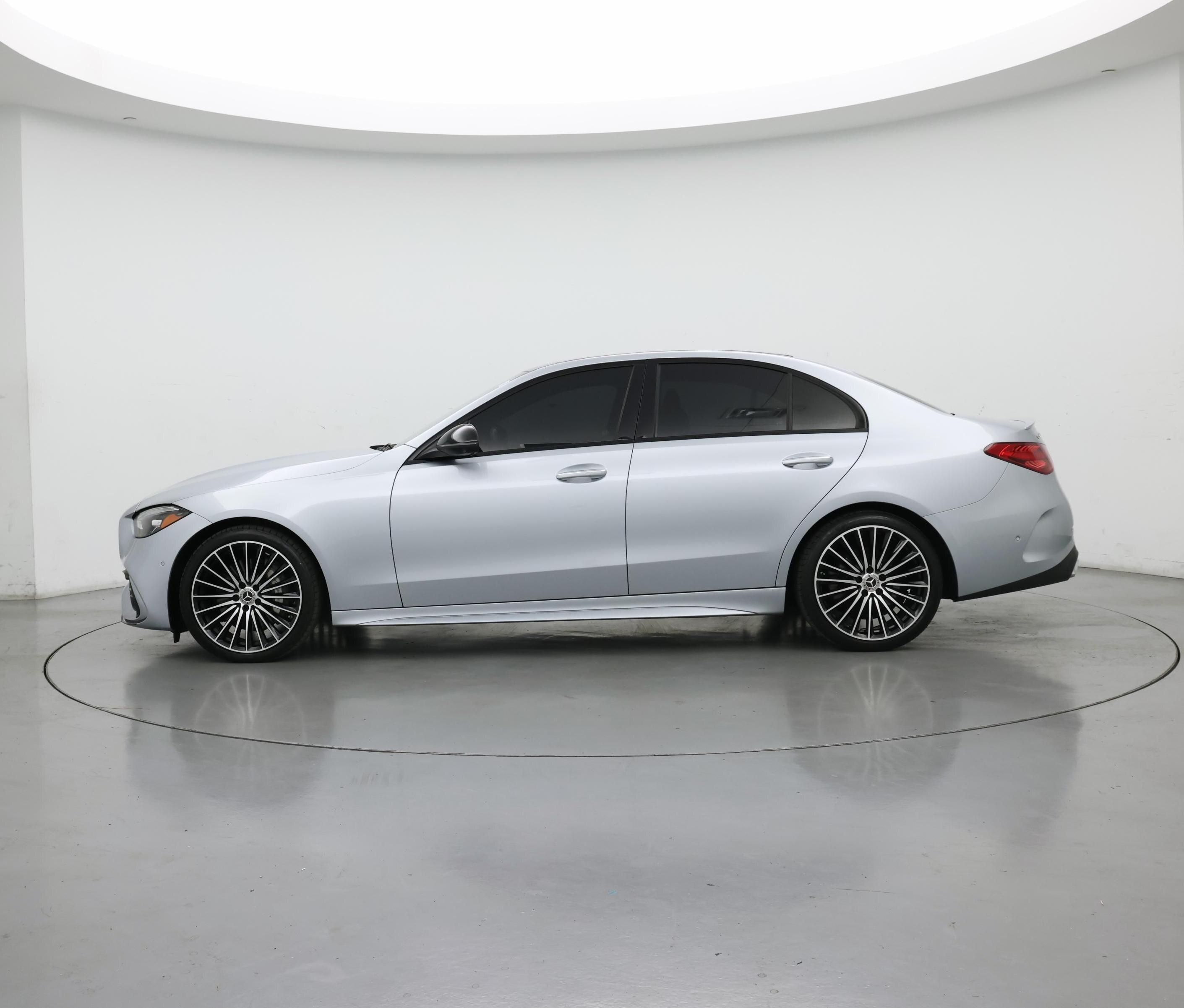 Thumbnail: 2023 Mercedes-Benz C-Class - 3