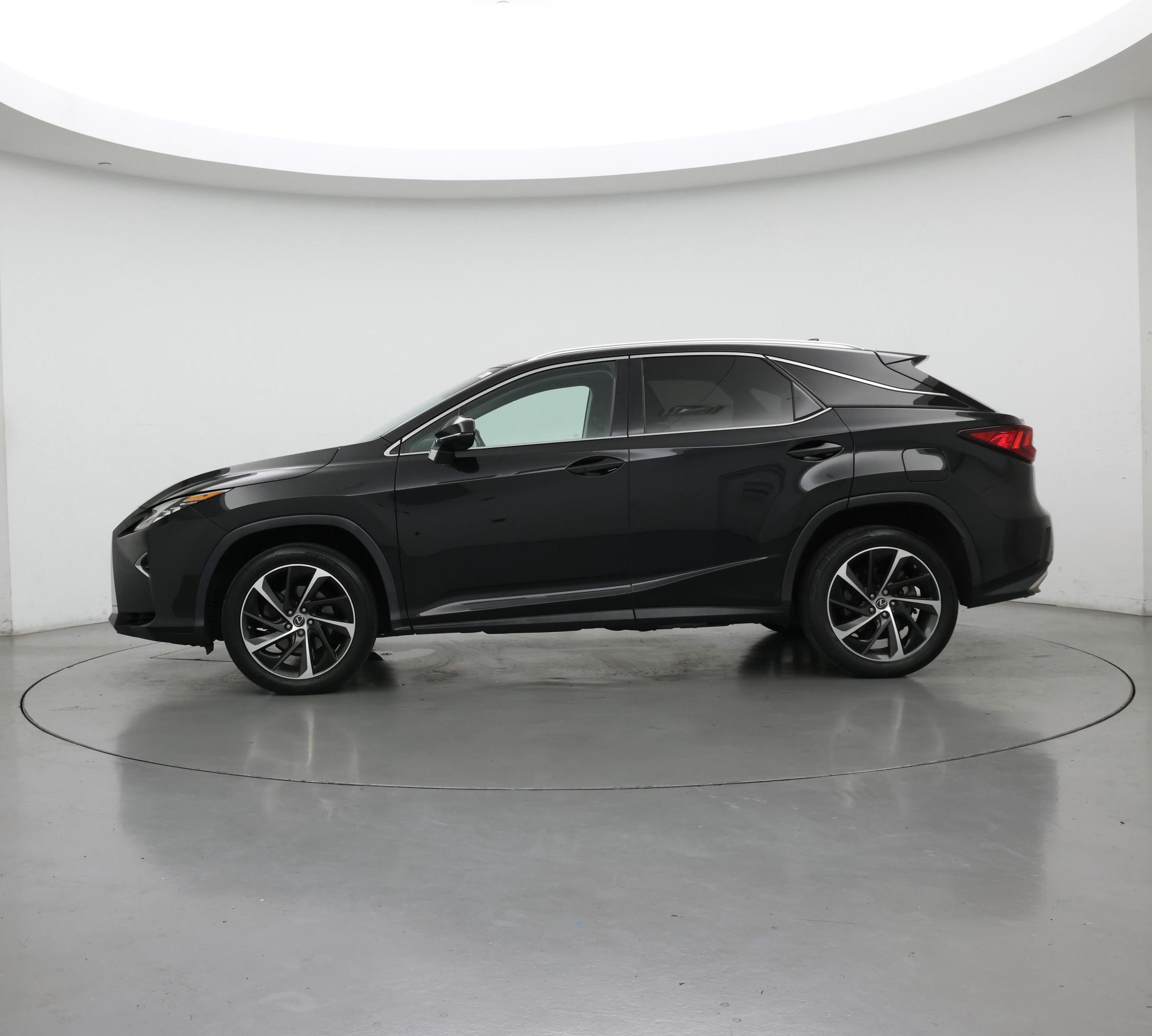 Thumbnail: 2019 Lexus RX - 3