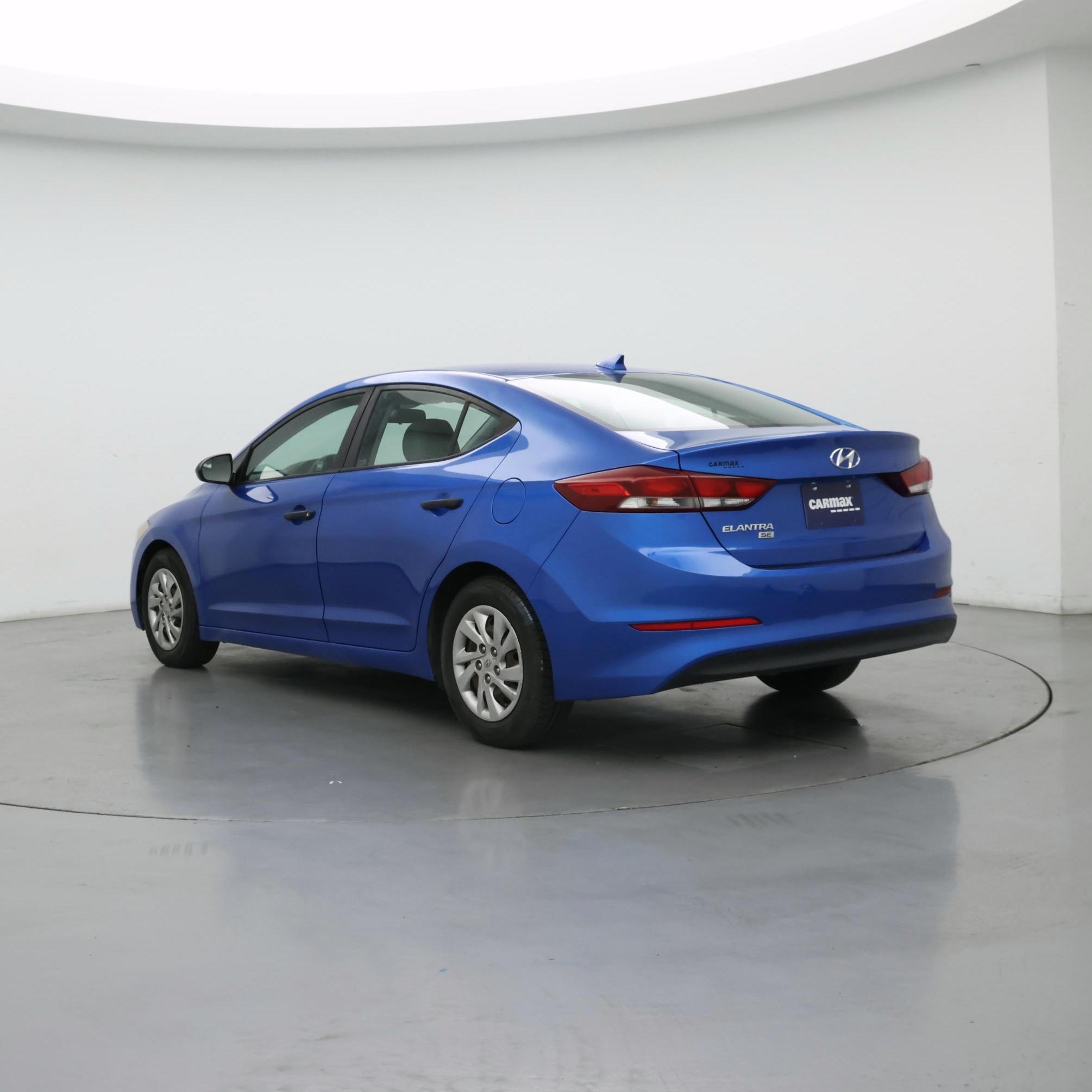 Thumbnail: 2017 Hyundai Elantra - 2