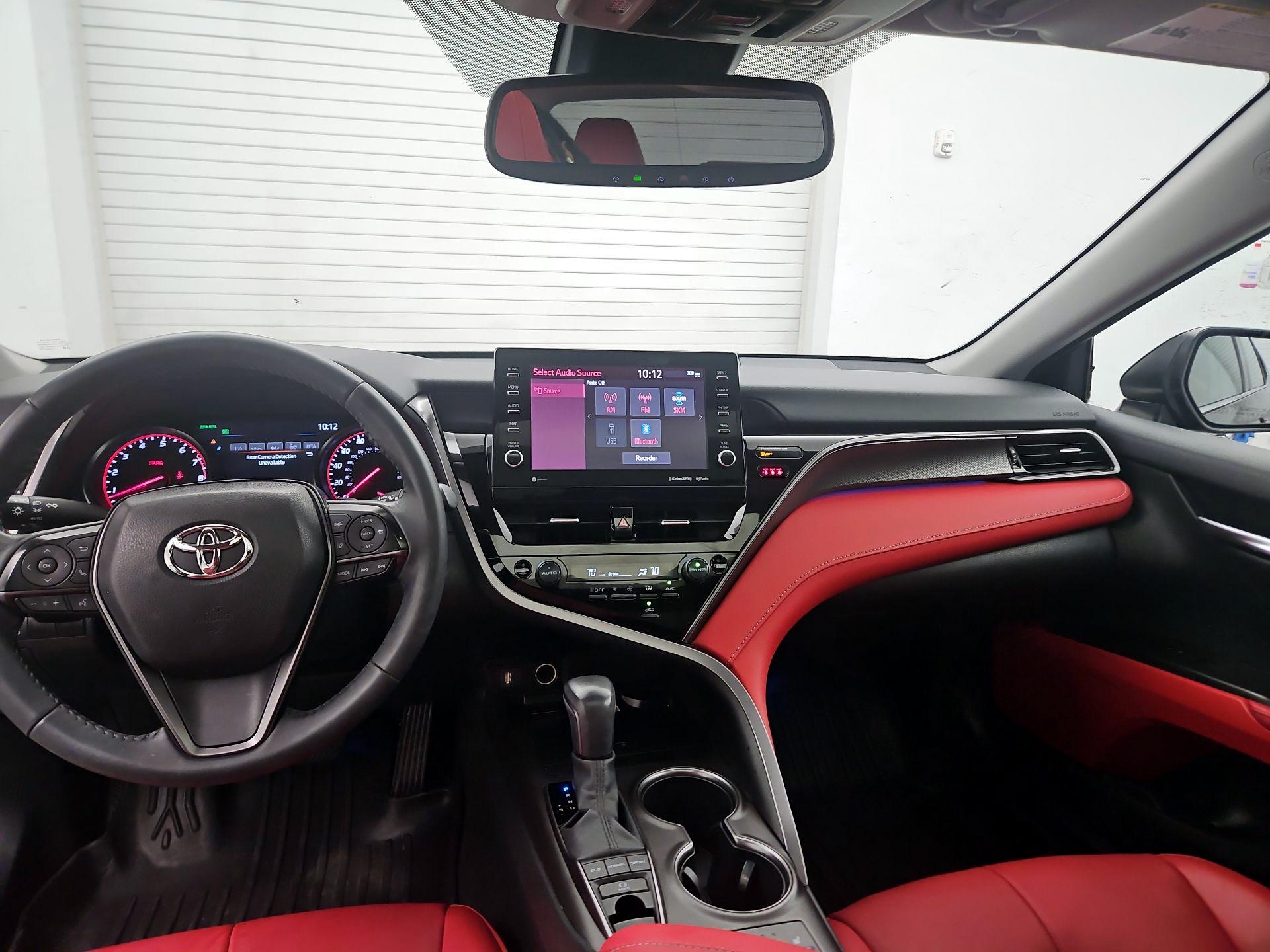 Thumbnail: 2023 Toyota Camry - 9