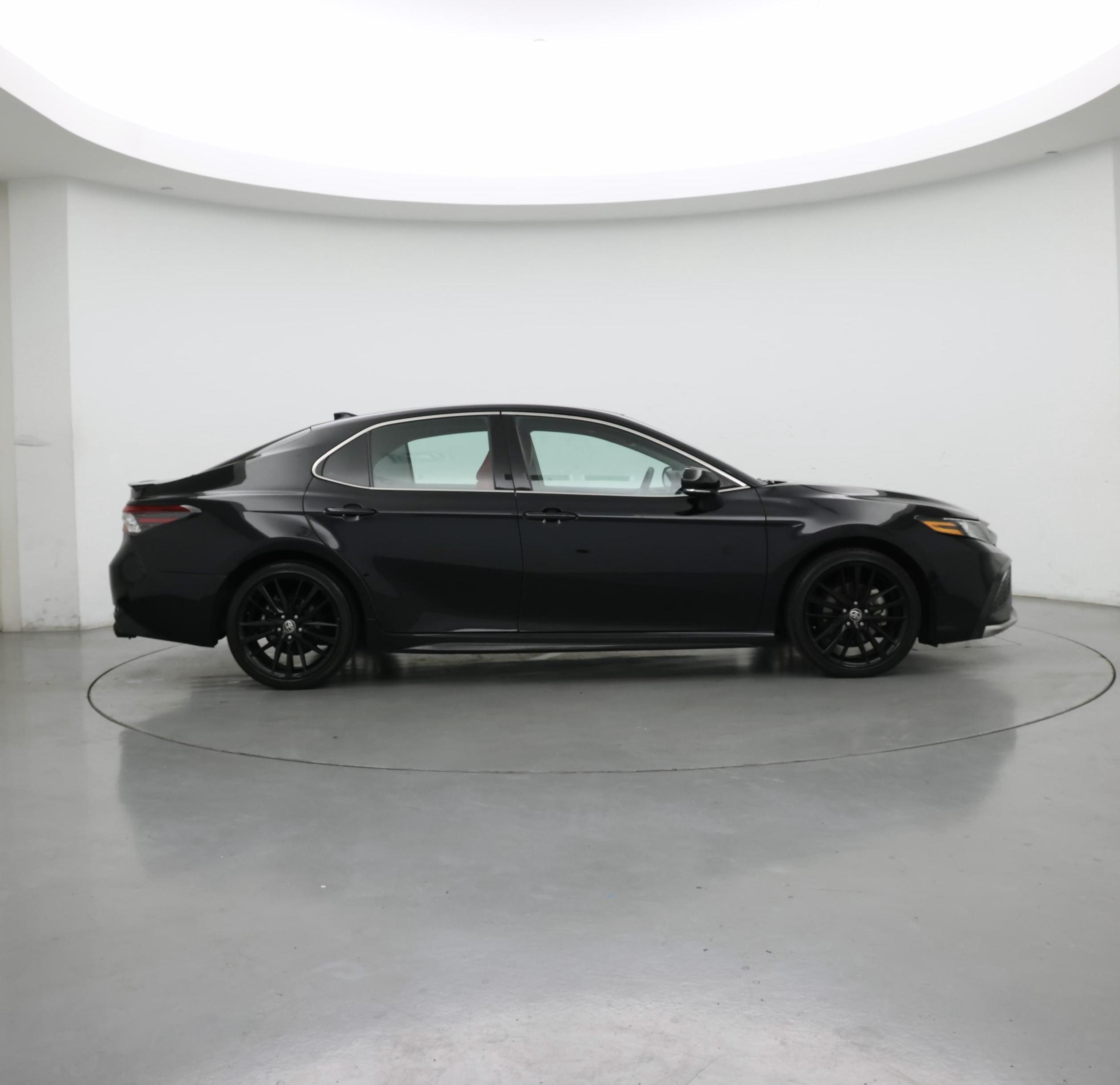 Thumbnail: 2023 Toyota Camry - 7