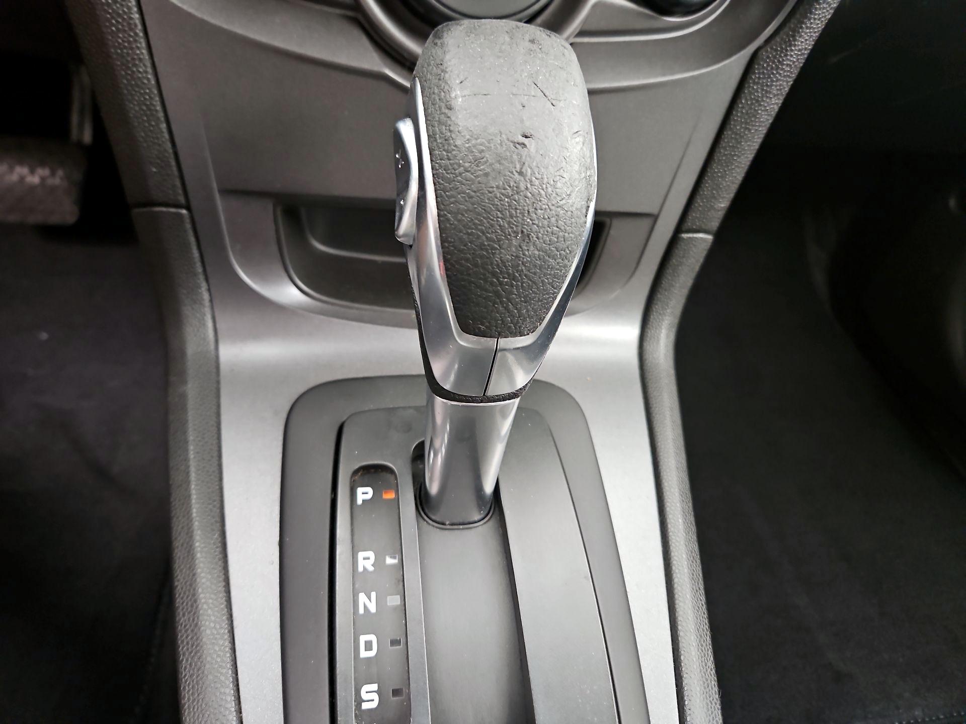 Thumbnail: 2018 Ford Fiesta - 17