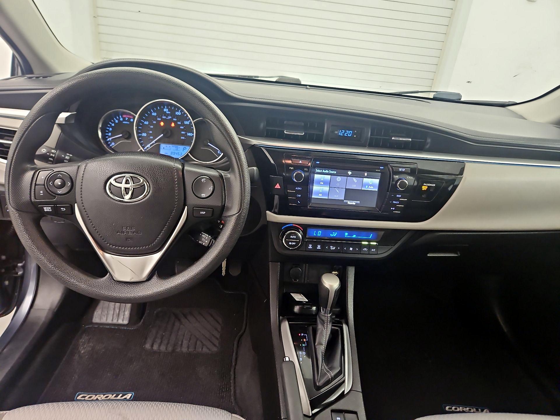 Thumbnail: 2014 Toyota Corolla - 9