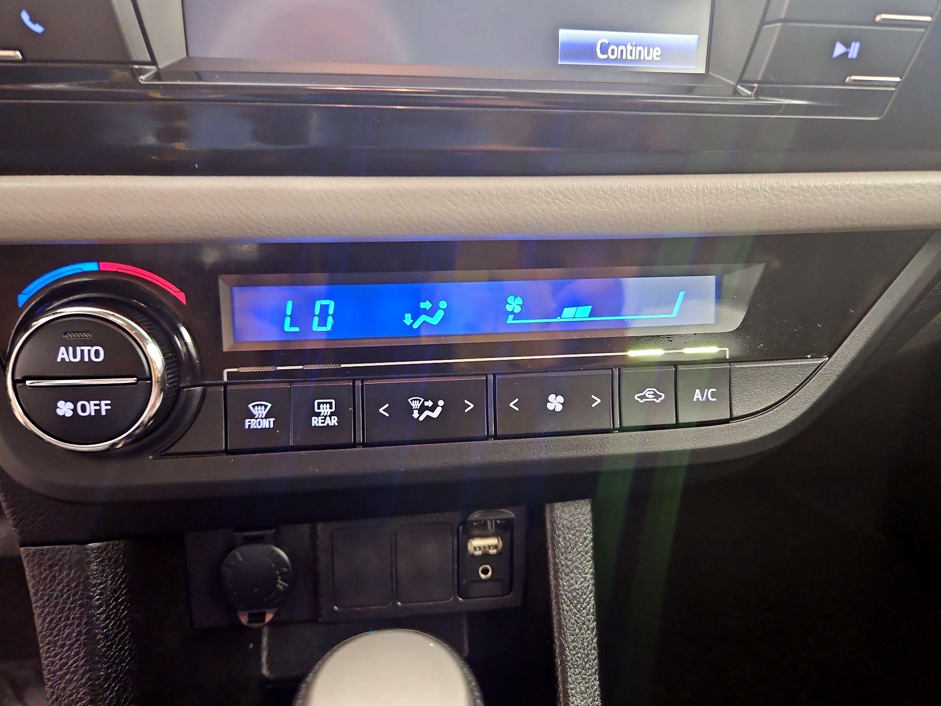 Thumbnail: 2014 Toyota Corolla - 14
