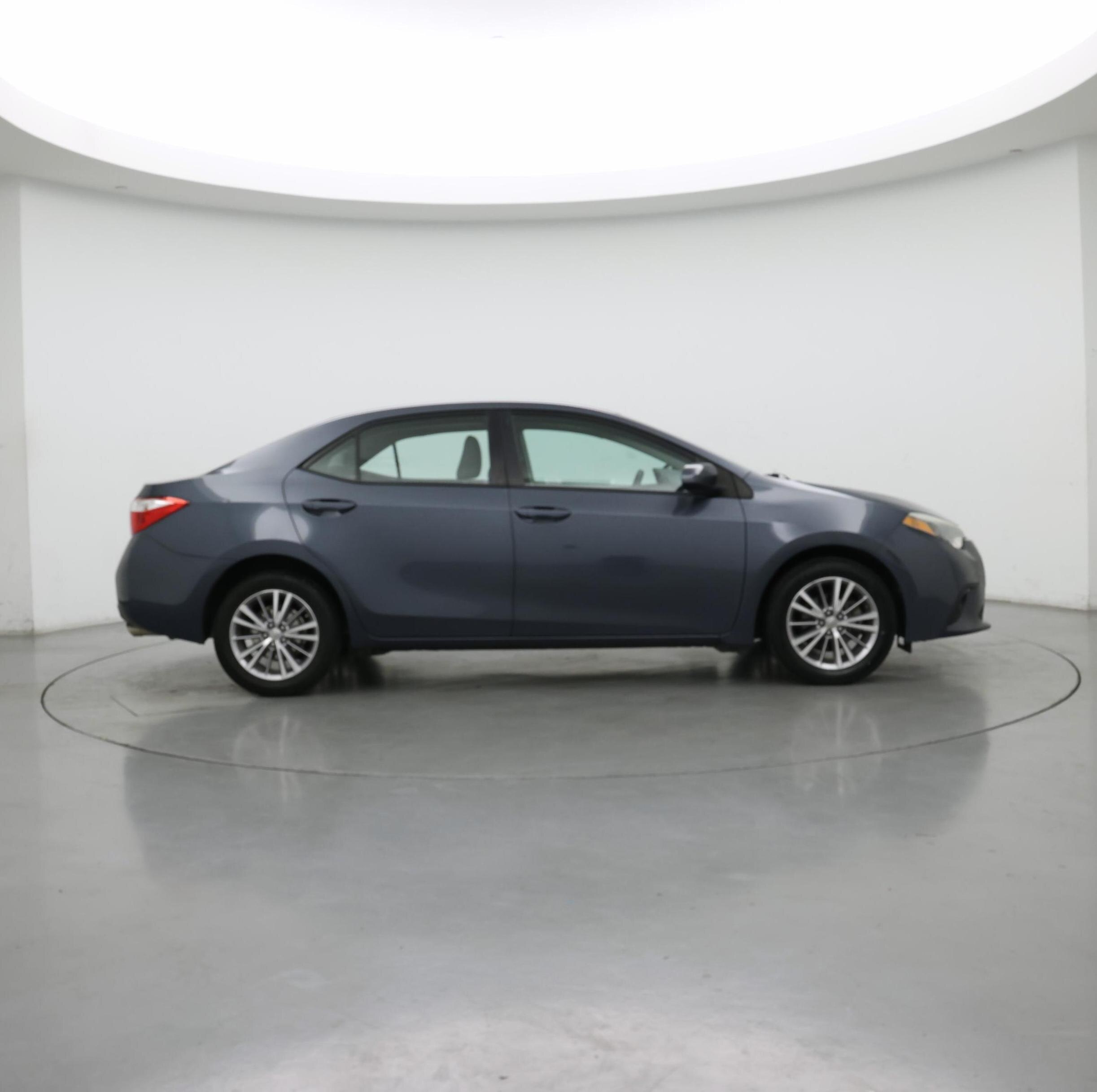 Thumbnail: 2014 Toyota Corolla - 7