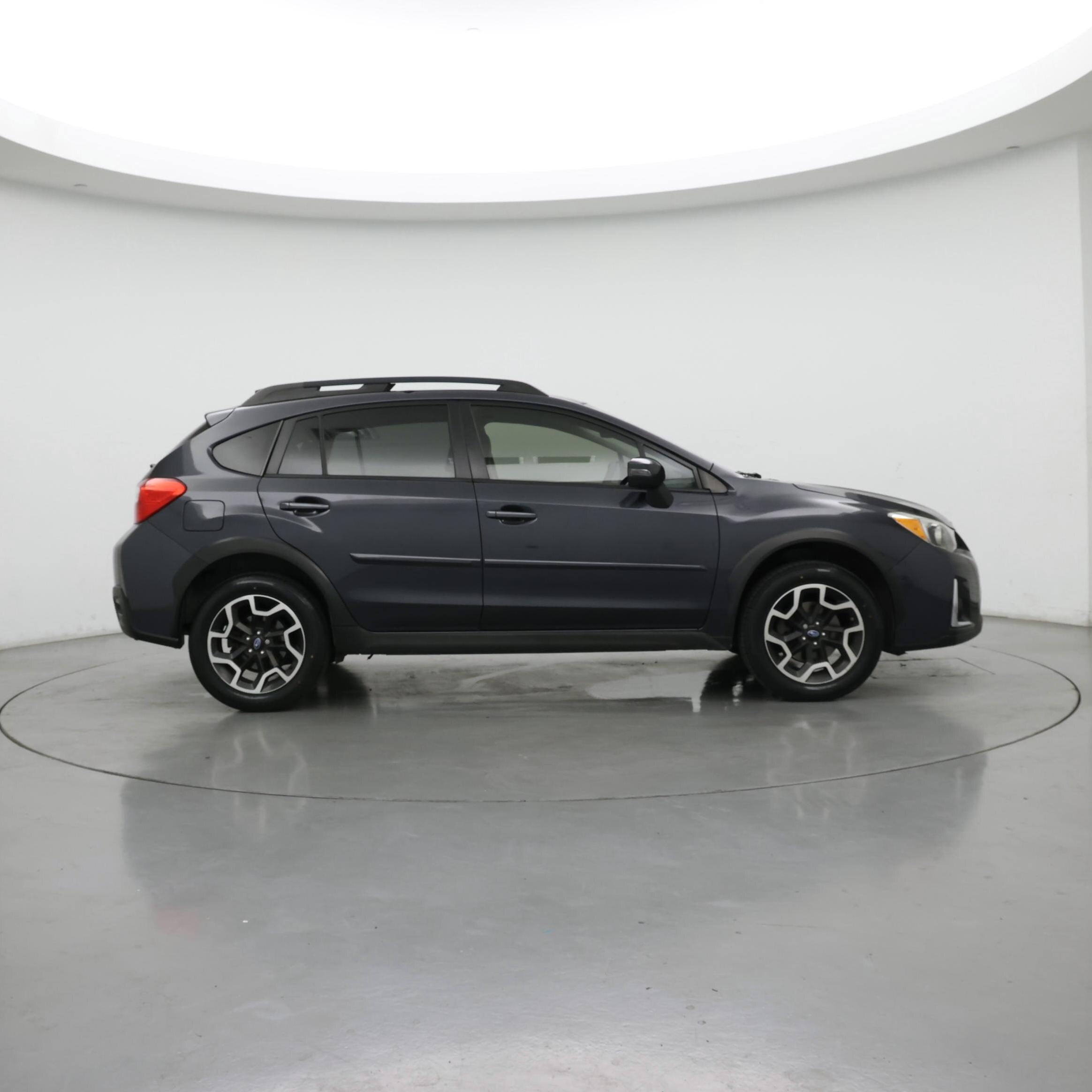 Thumbnail: 2017 Subaru Crosstrek - 7
