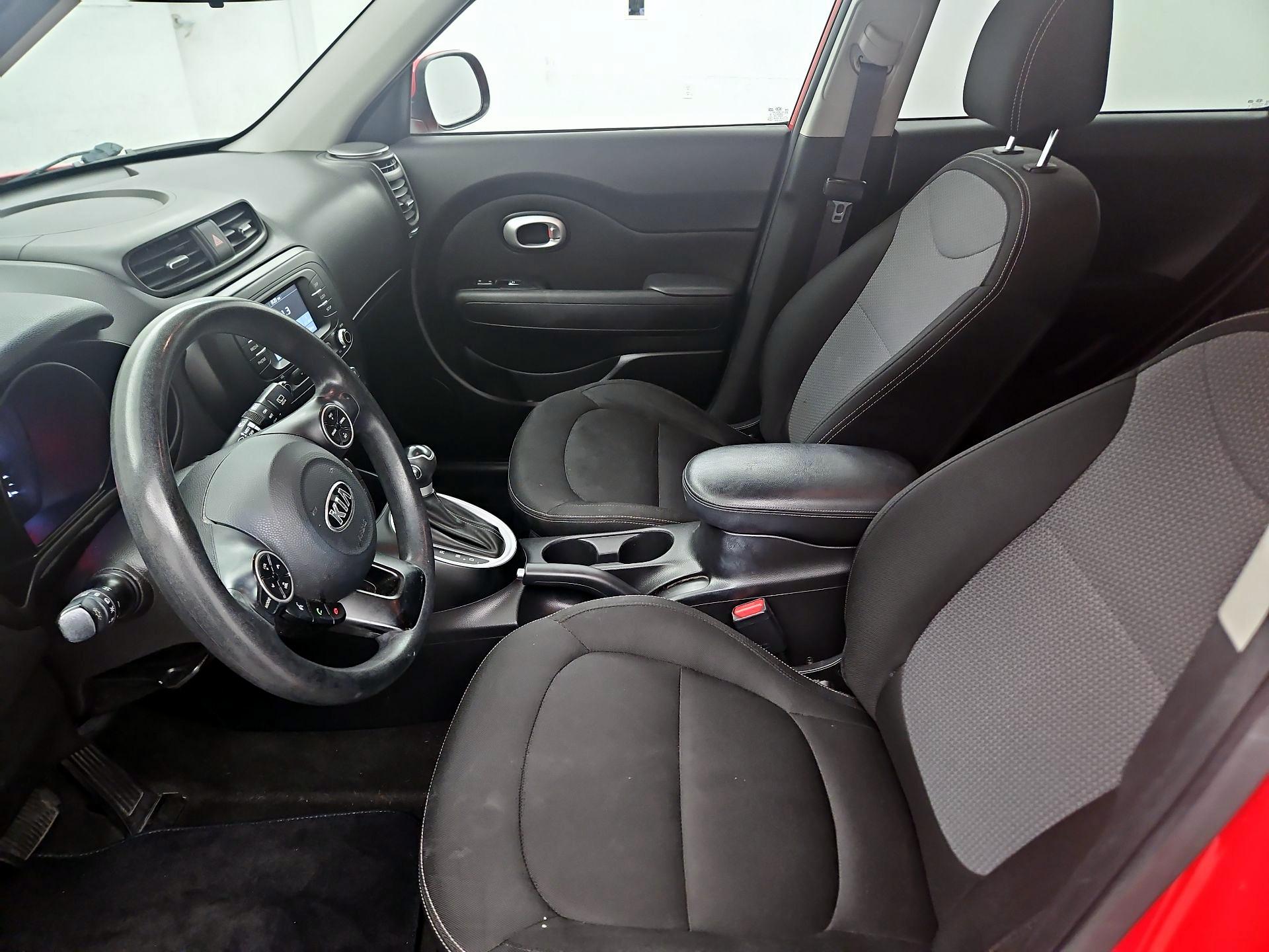 Thumbnail: 2017 Kia Soul - 11
