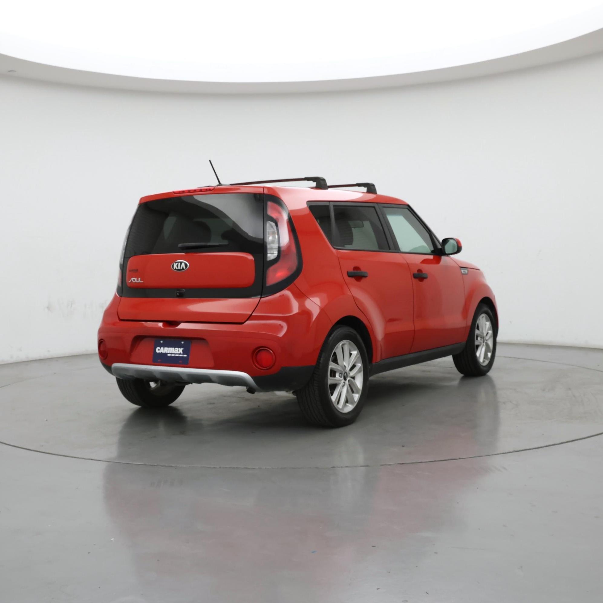Thumbnail: 2017 Kia Soul - 8